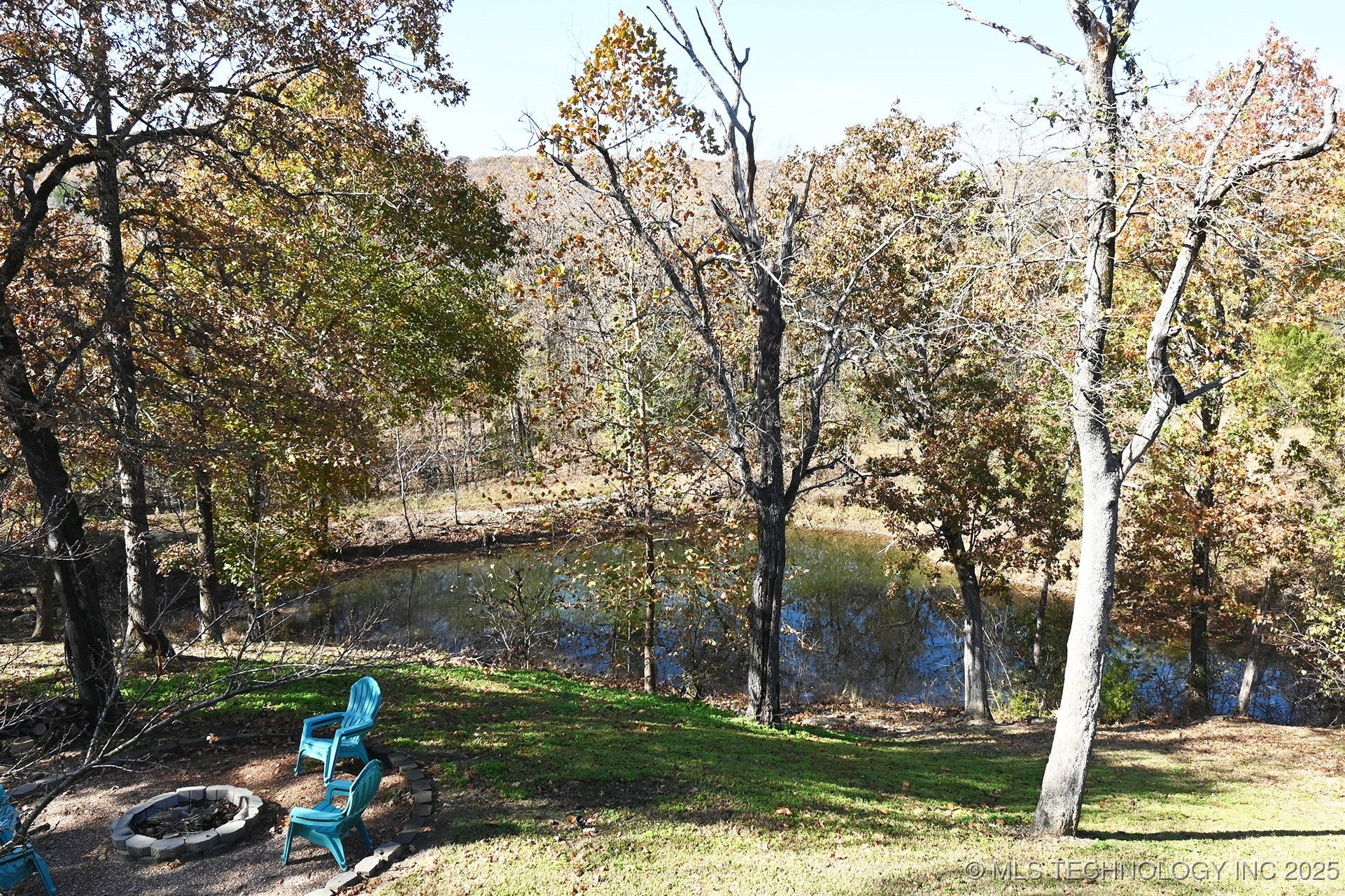 21800 W 863 Property Photo 6