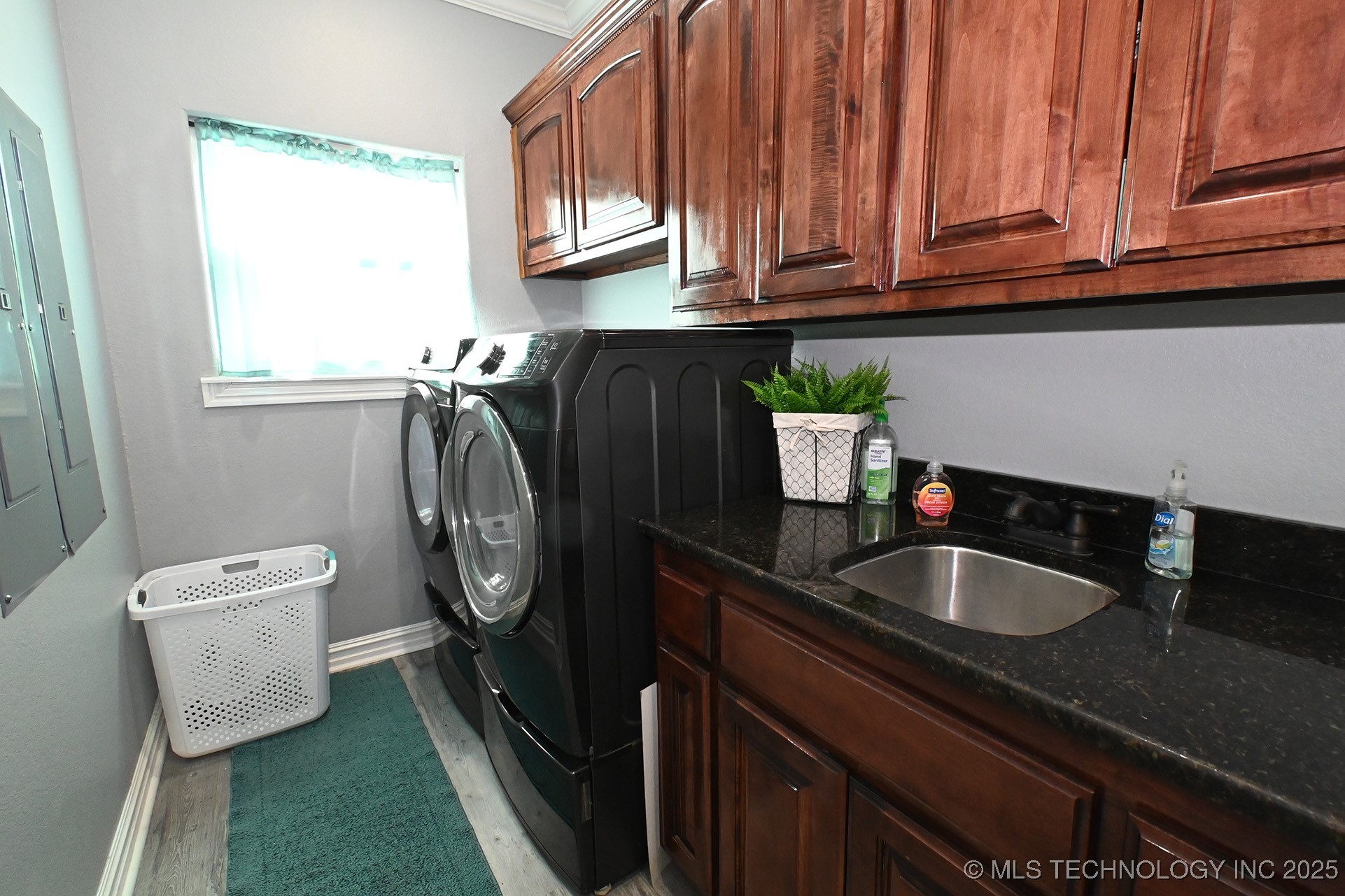 21800 W 863 Property Photo 18