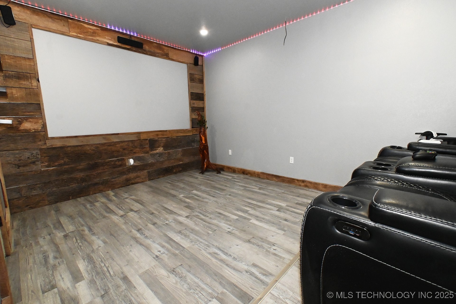 21800 W 863 Property Photo 34