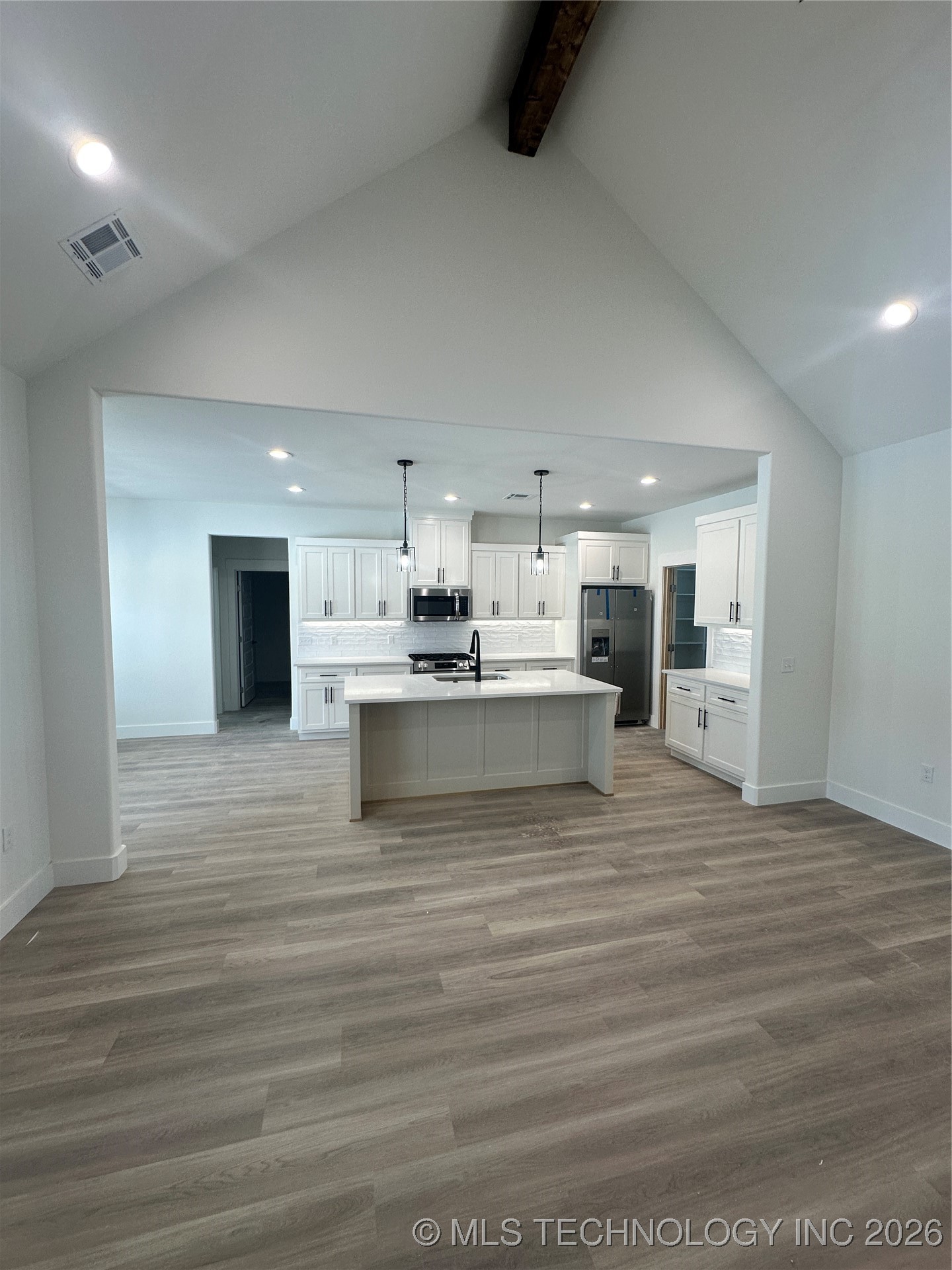 1818 Boxer Lane Property Photo 4