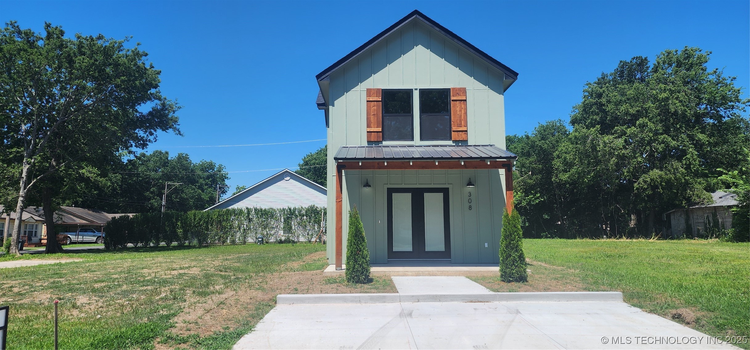 308 S Cincinnati Avenue Property Photo 1