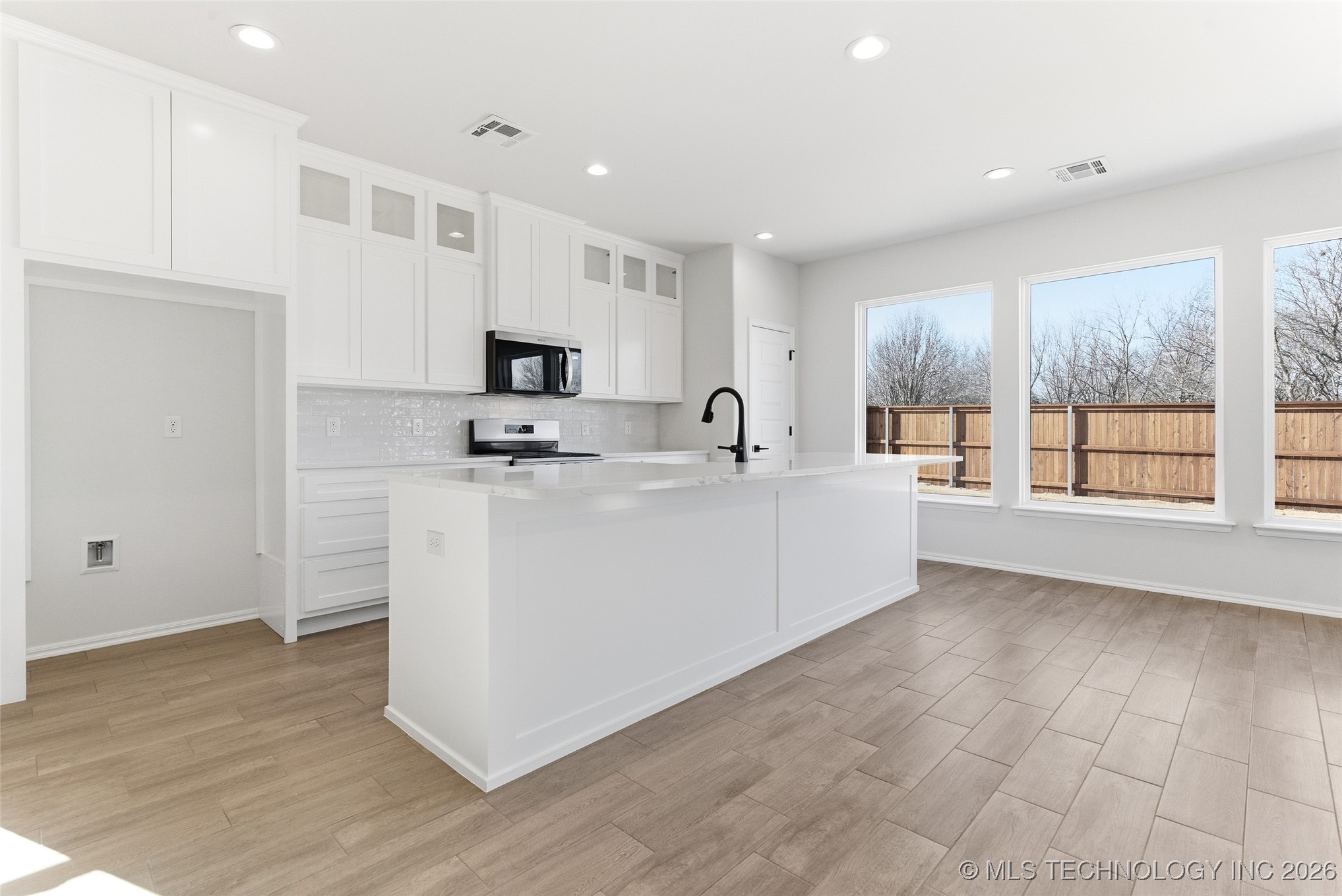 4904 N Walnut Avenue Property Photo 21