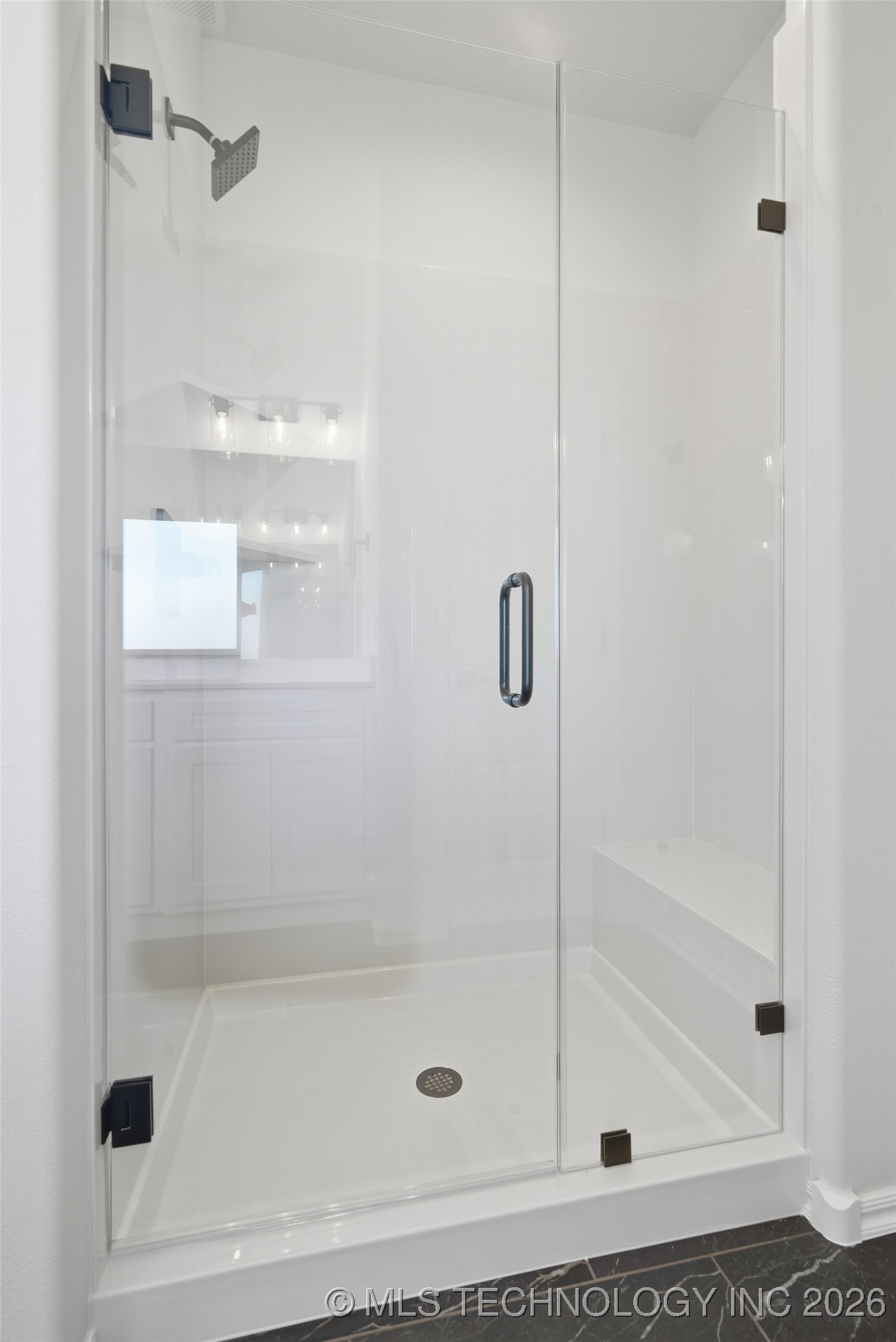 4904 N Walnut Avenue Property Photo 31