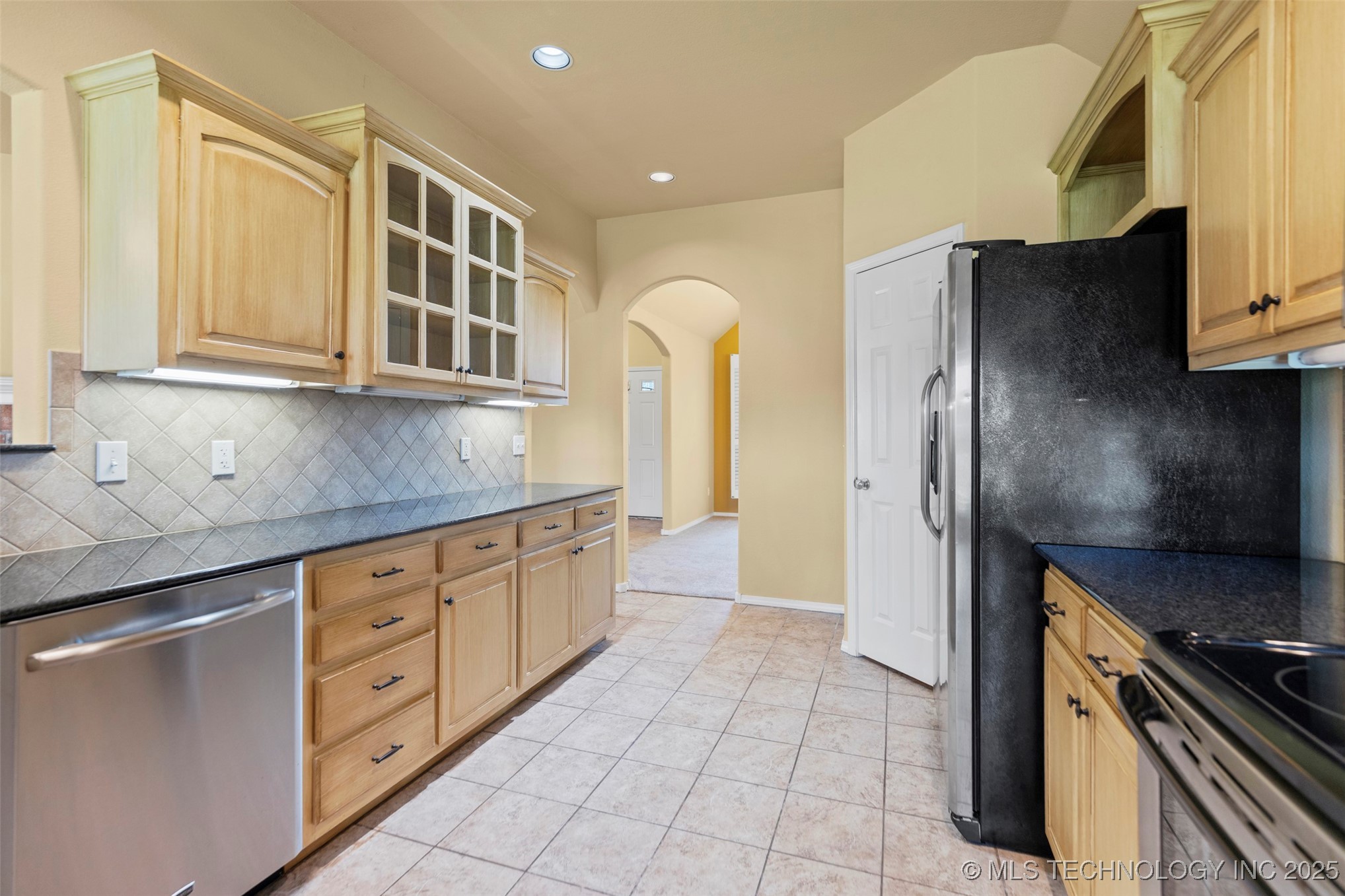 2000 W Vail Street Property Photo 7