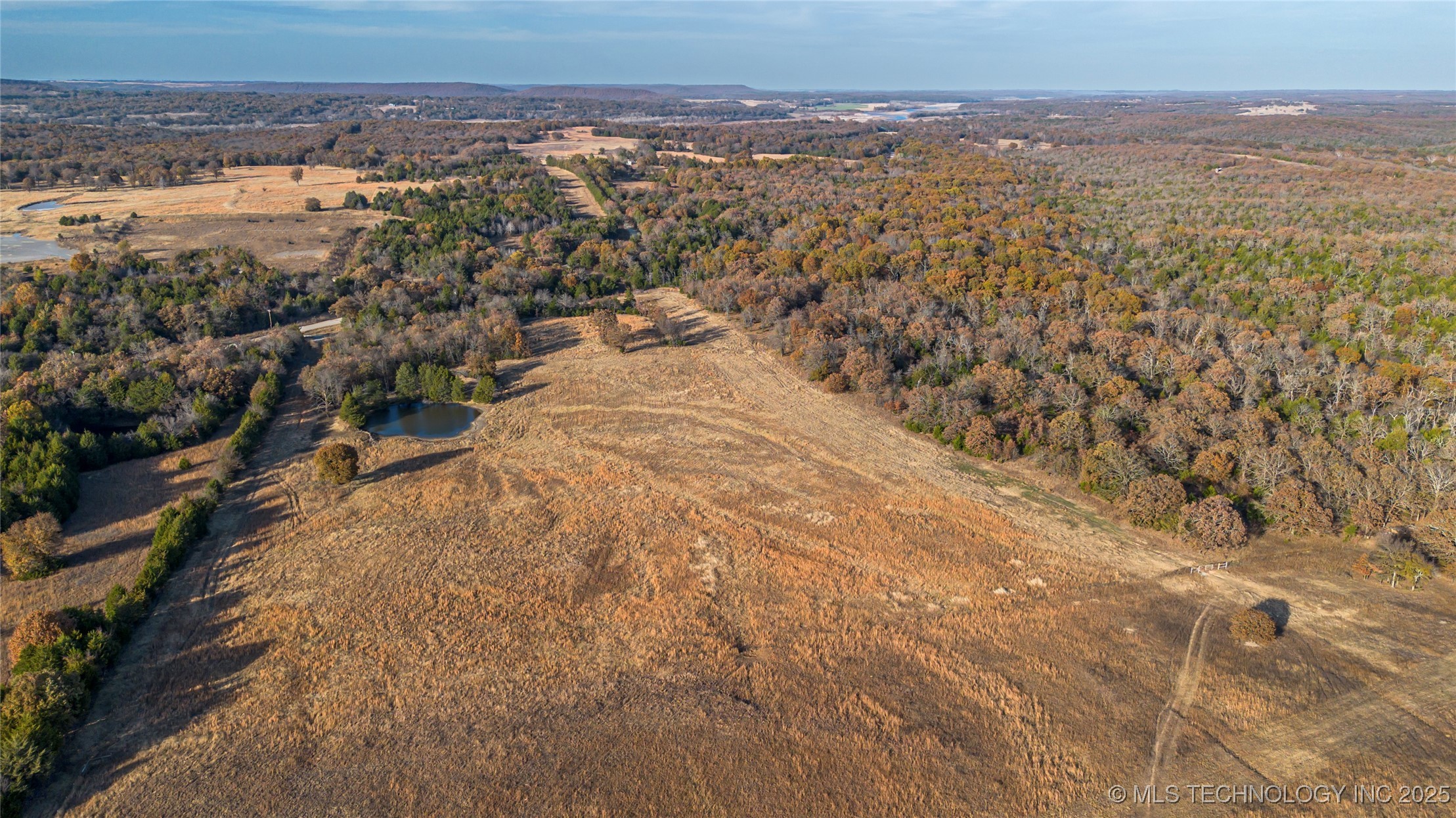 Diagonal Road Property Photo 2