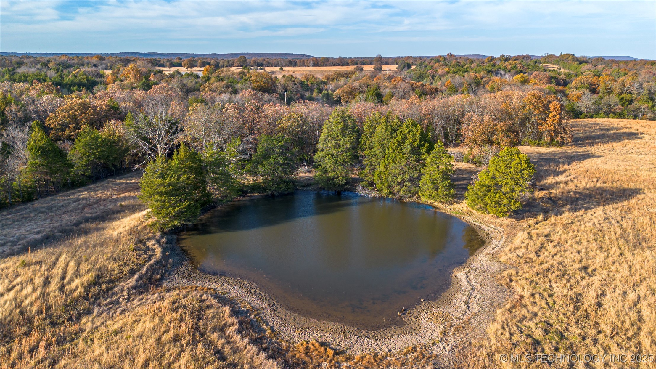 Diagonal Road Property Photo 7