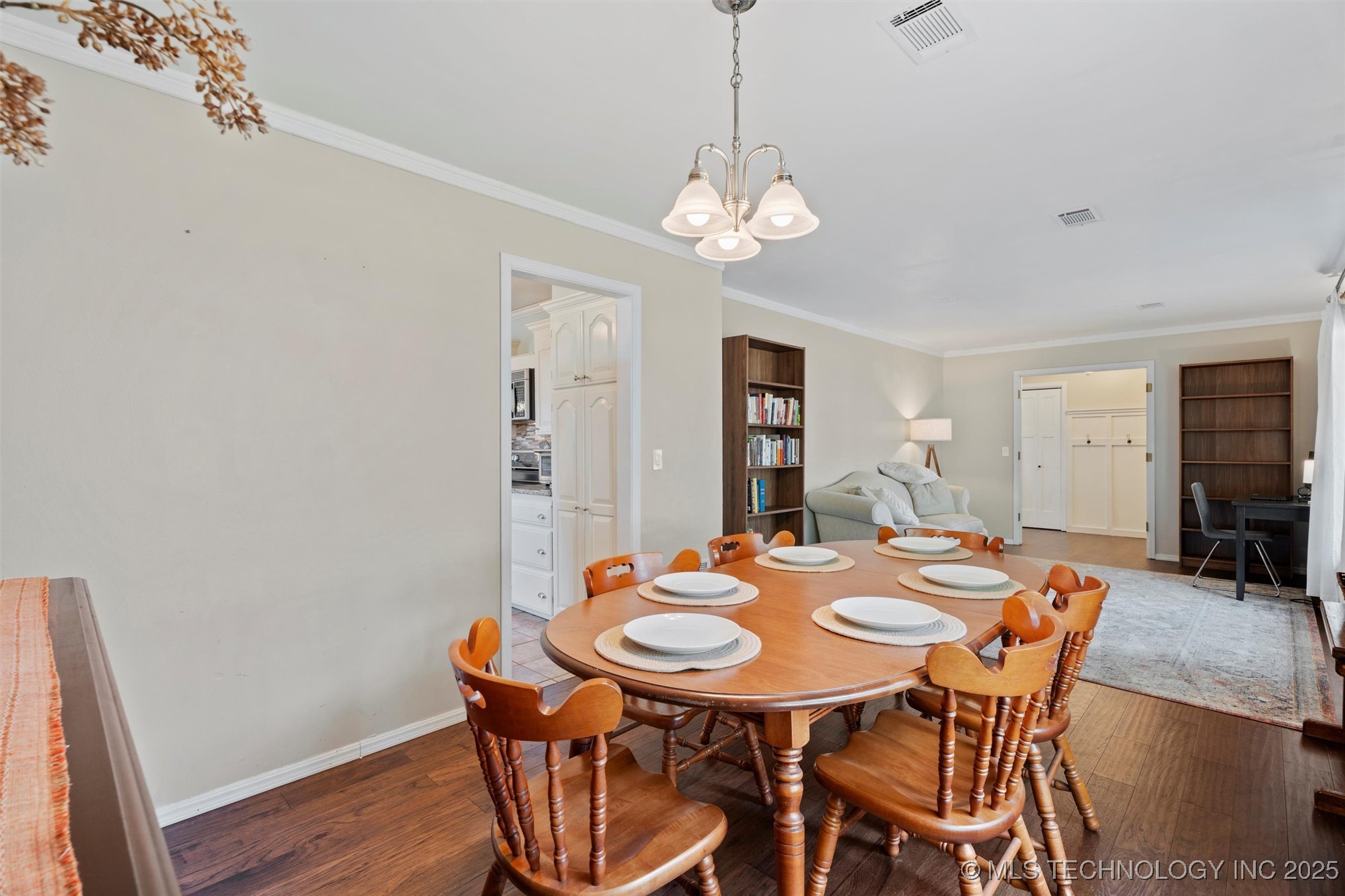 1800 Harned Drive Property Photo 10