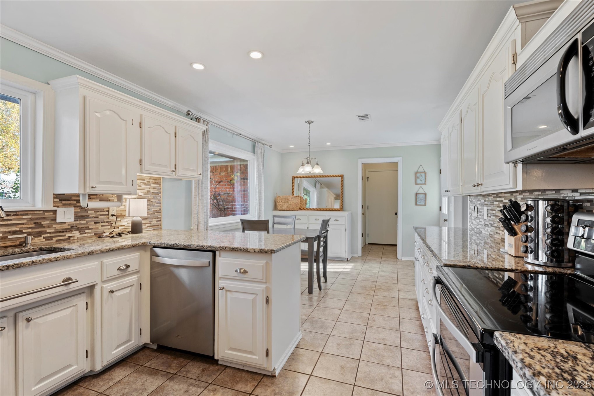 1800 Harned Drive Property Photo 11