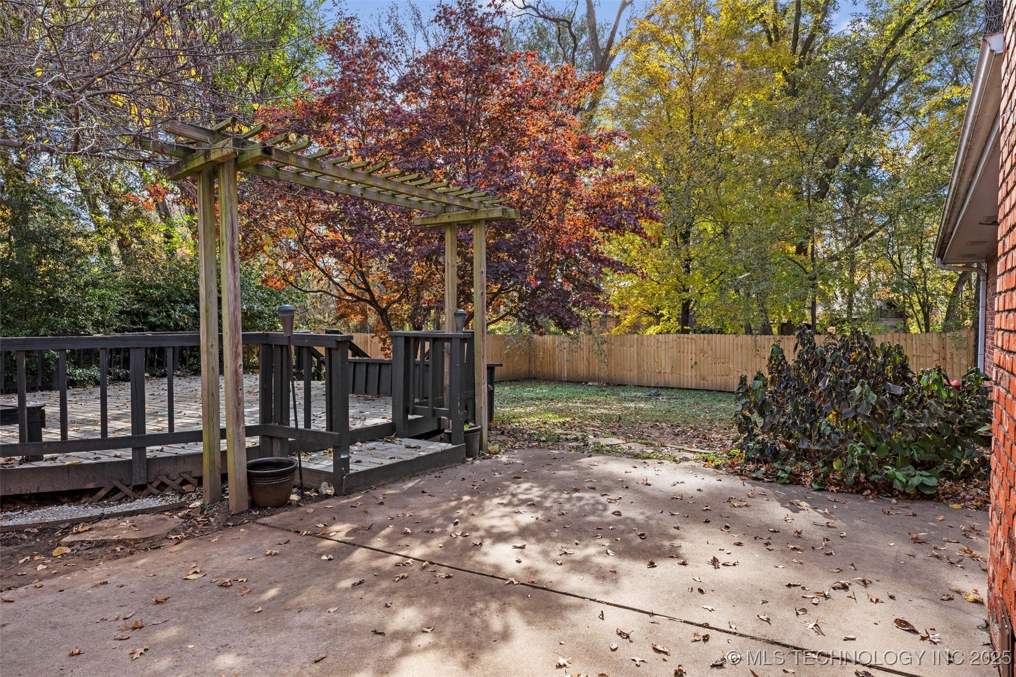 1800 Harned Drive Property Photo 41