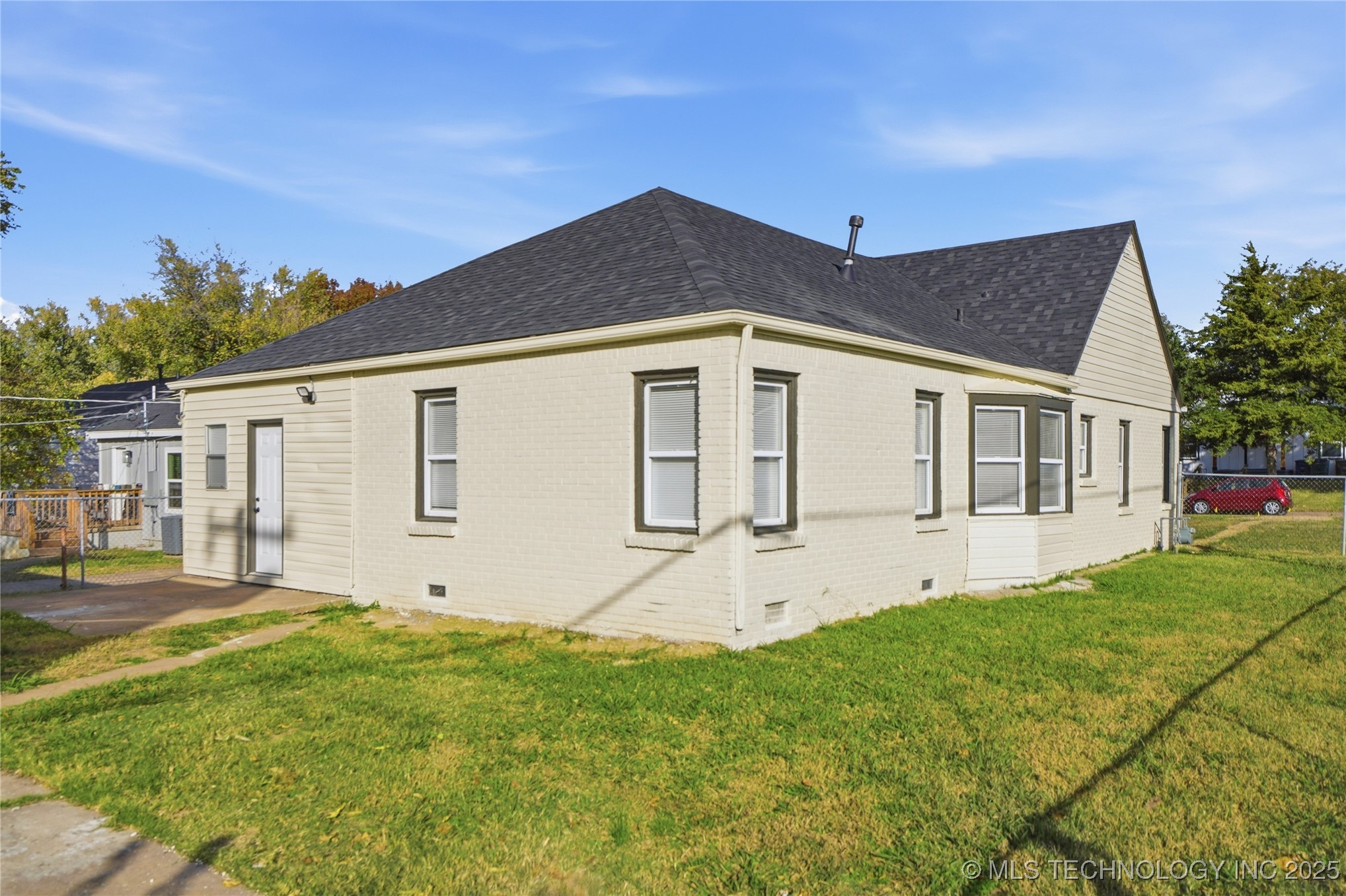 1604 N Boston Place Property Photo 31