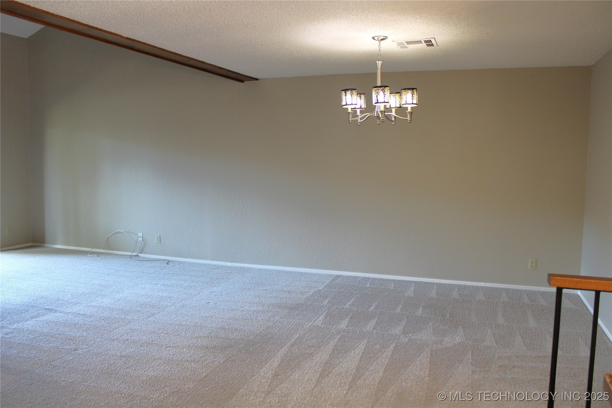 2932 E 84th Street 36 Property Photo 2