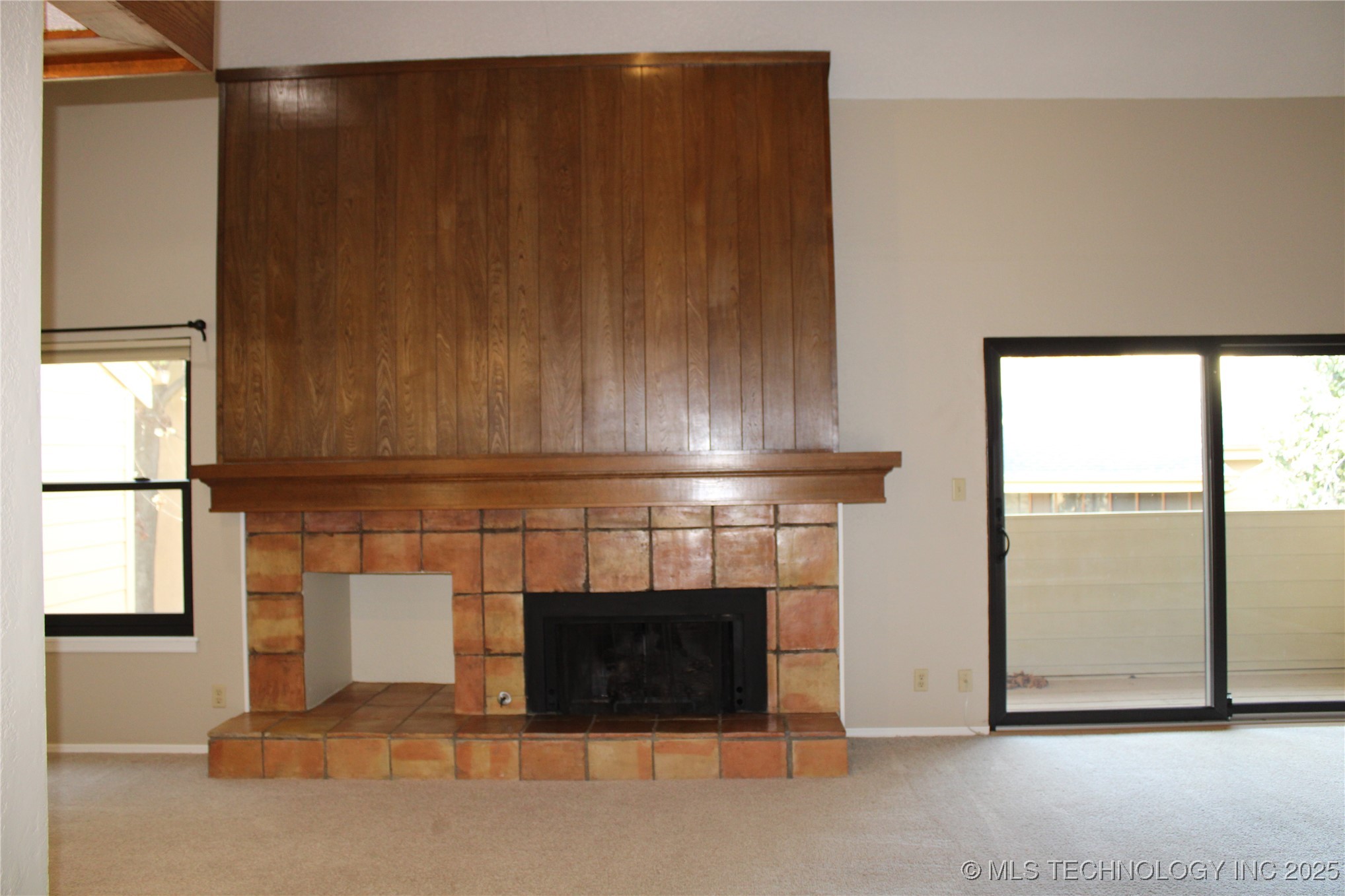 2932 E 84th Street 36 Property Photo 8