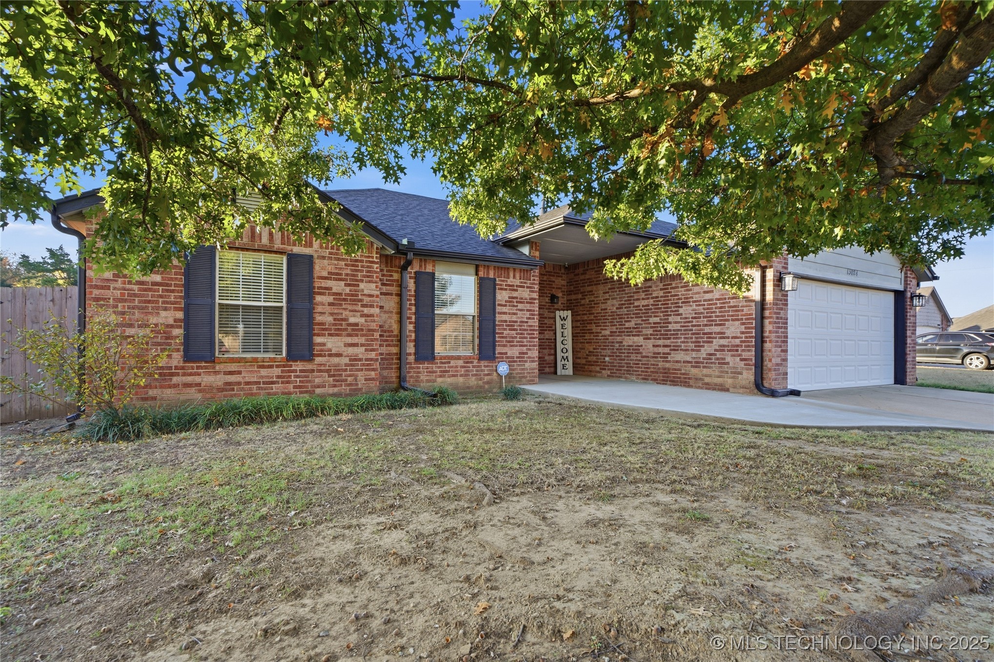 13024 E 129th Street North Property Photo 2