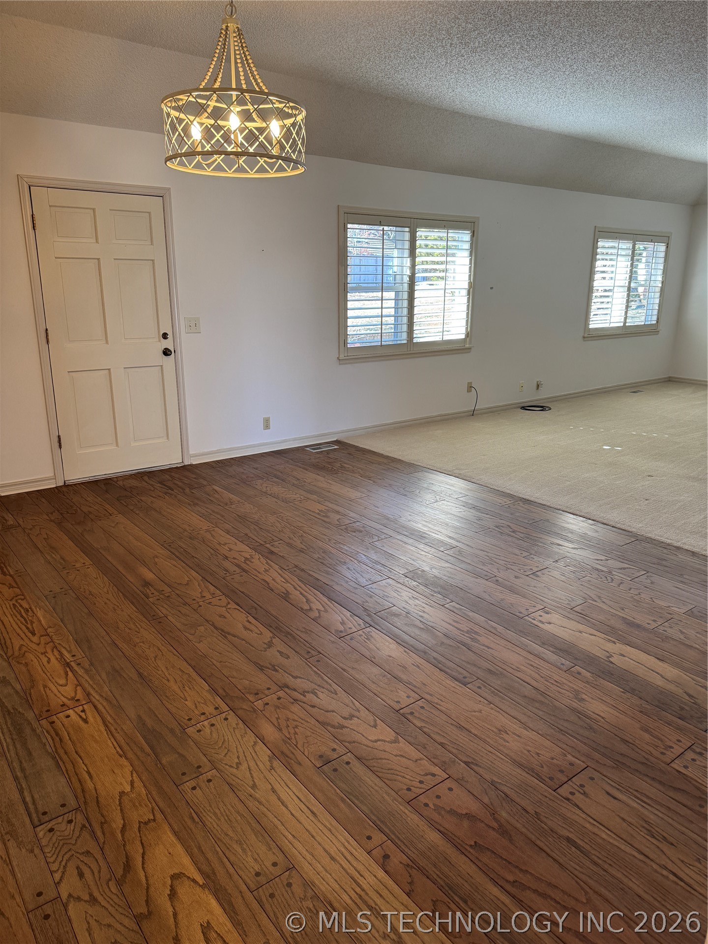 1545 Pecan Place Property Photo 6