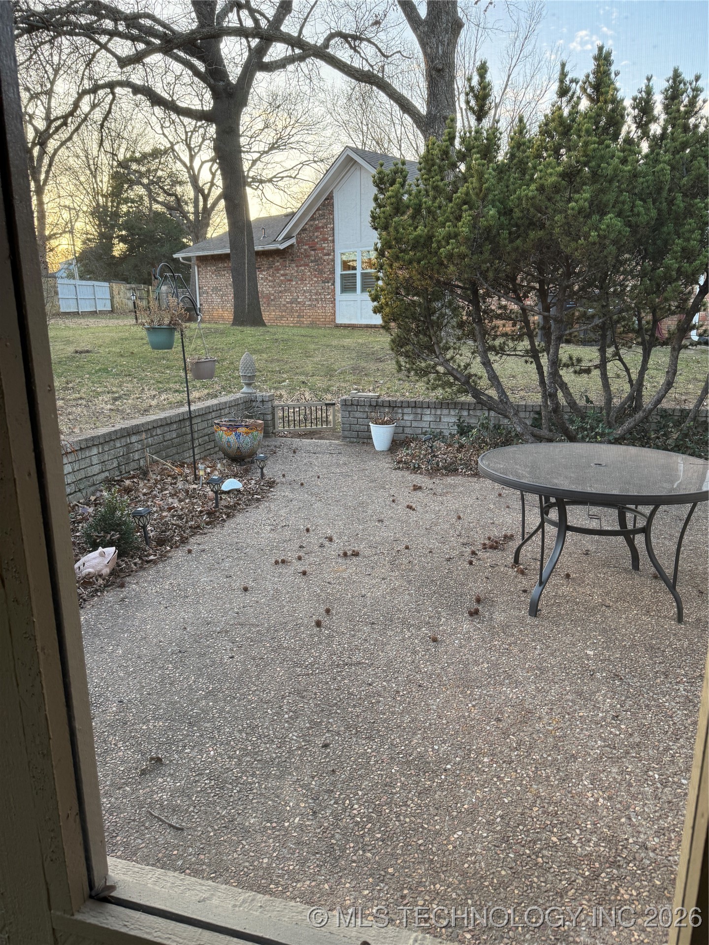 1545 Pecan Place Property Photo 18