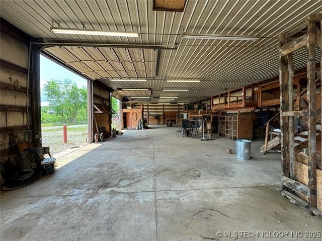 1300 Nw Highway 2 Highway Property Photo 3