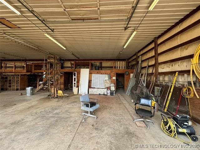 1300 Nw Highway 2 Highway Property Photo 5