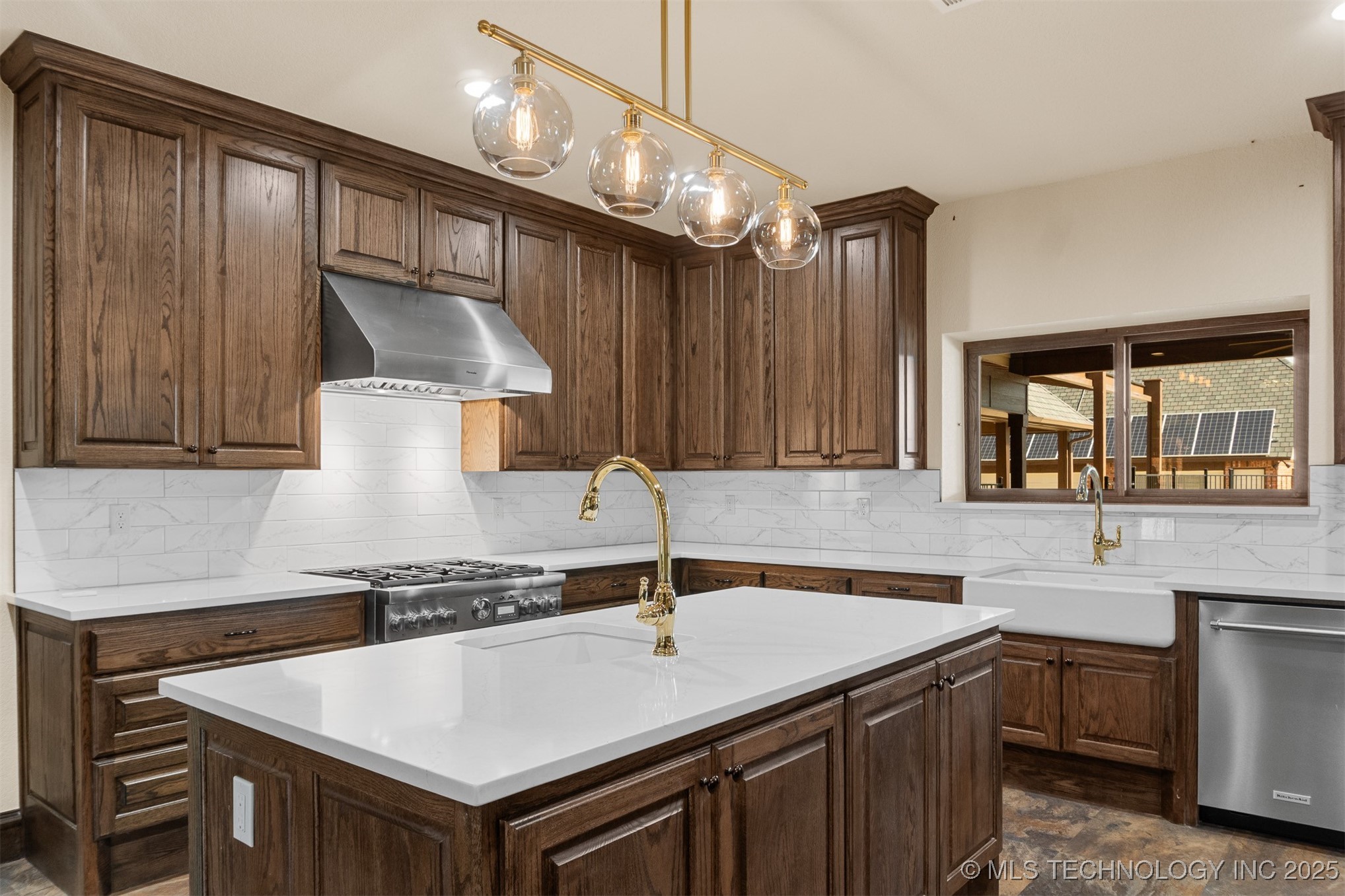 3002 Quail Ridge Circle Property Photo 11