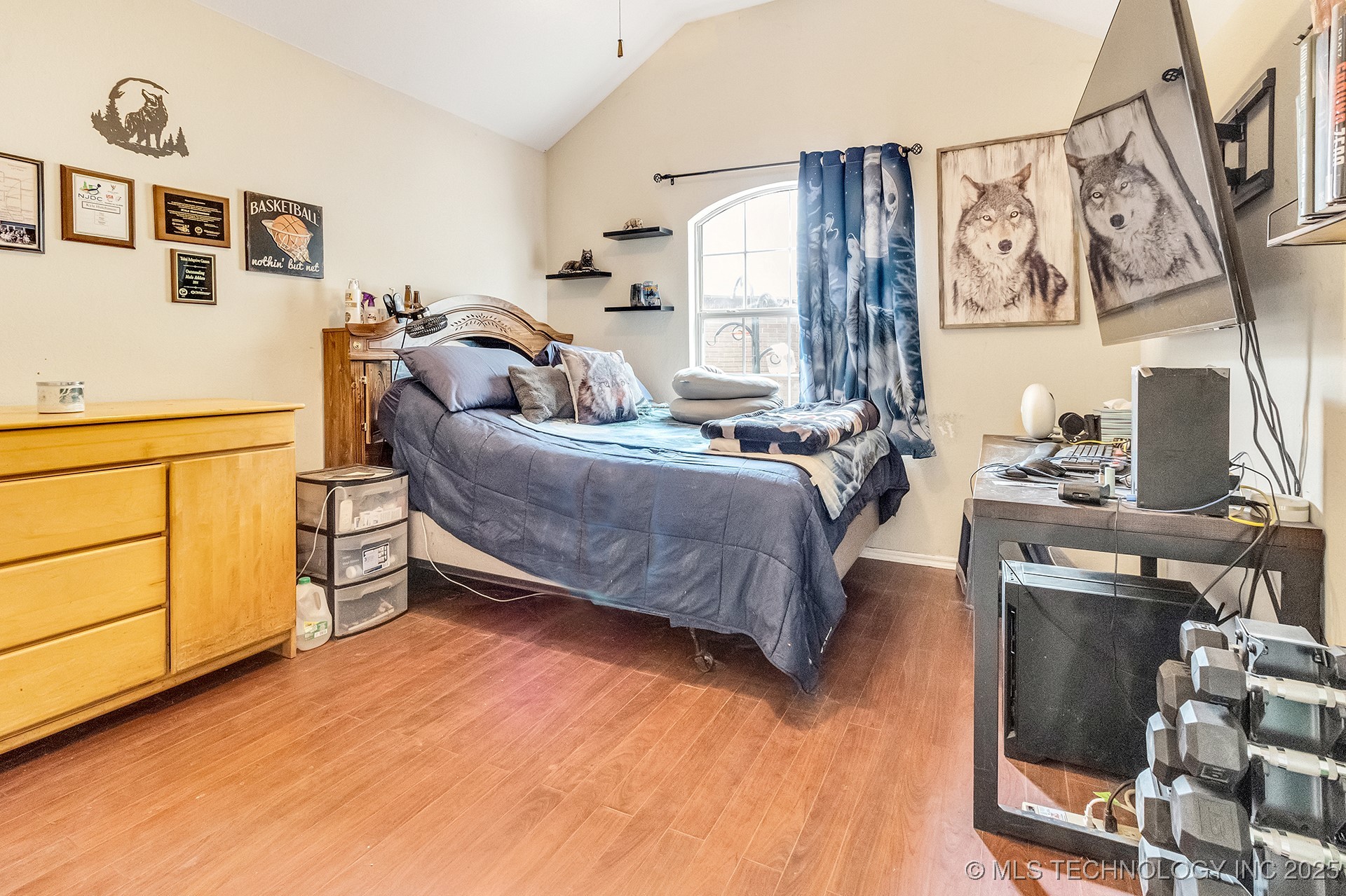 2122 W Walnut Street Property Photo 28