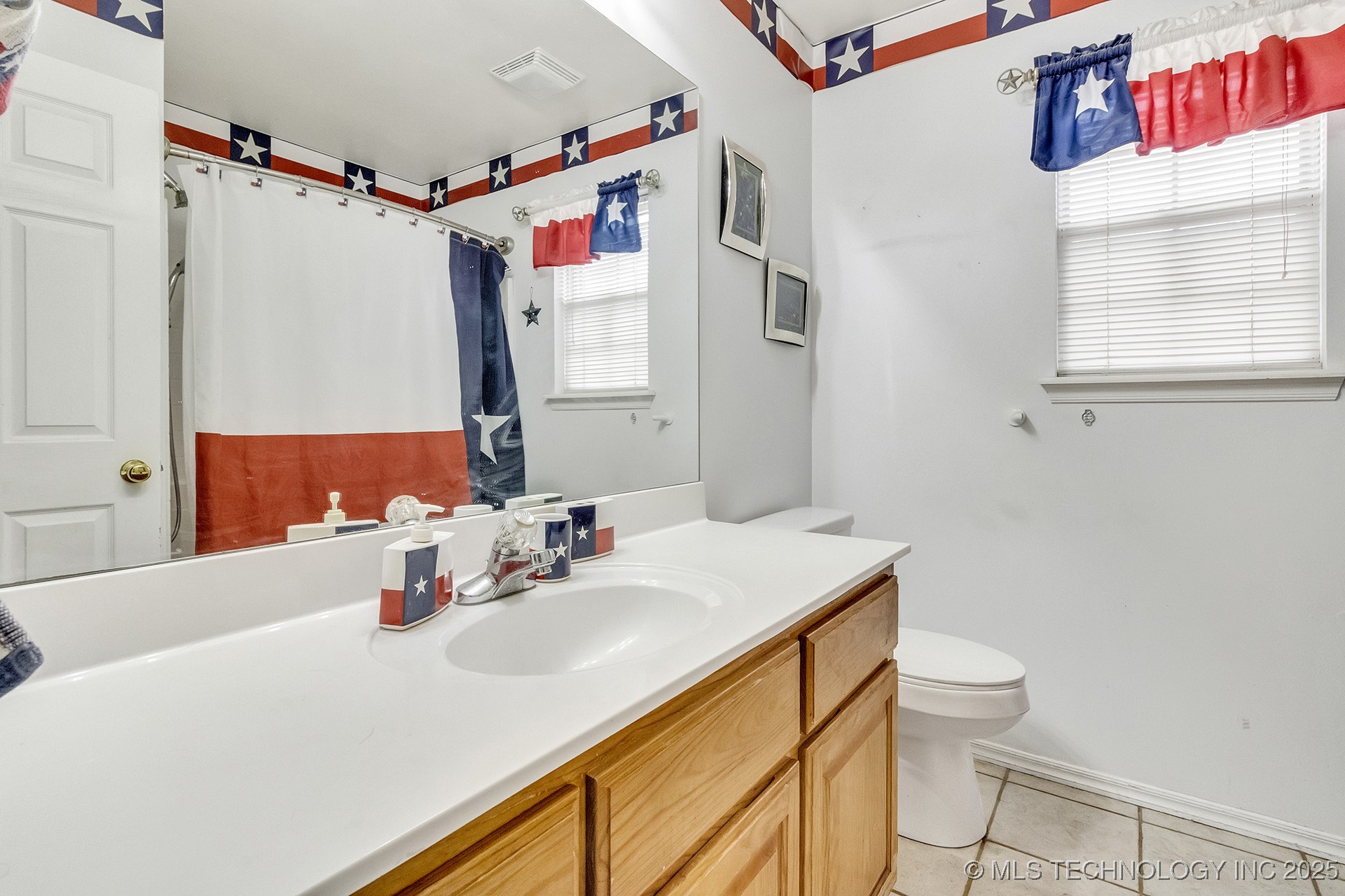 2122 W Walnut Street Property Photo 31