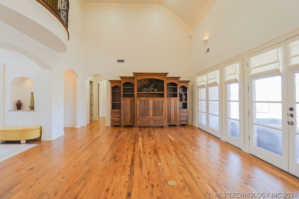 14832 S 53rd East Avenue Property Photo 10