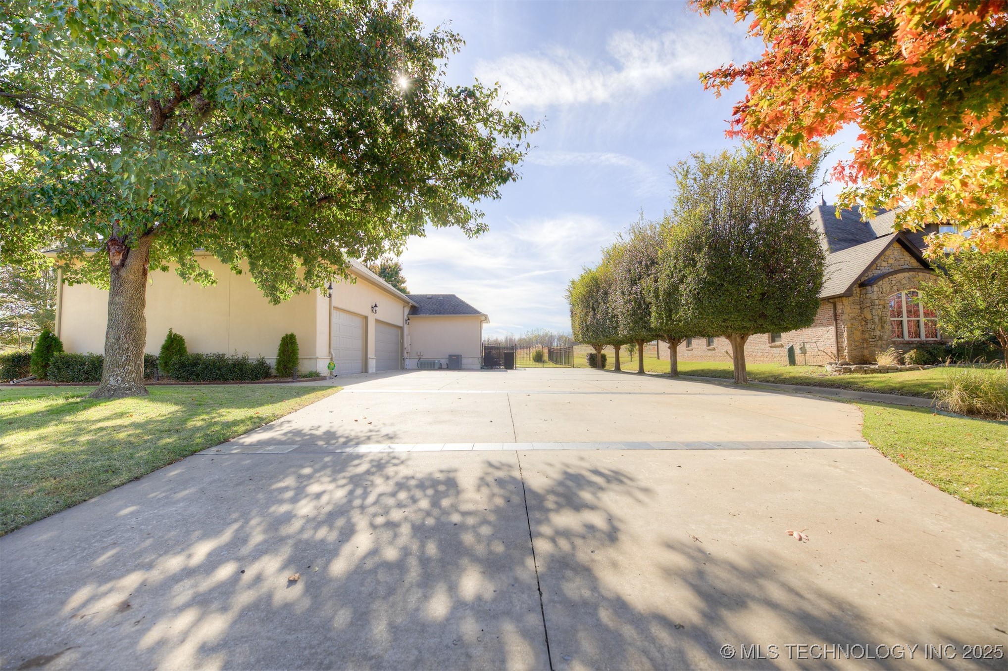 14832 S 53rd East Avenue Property Photo 36