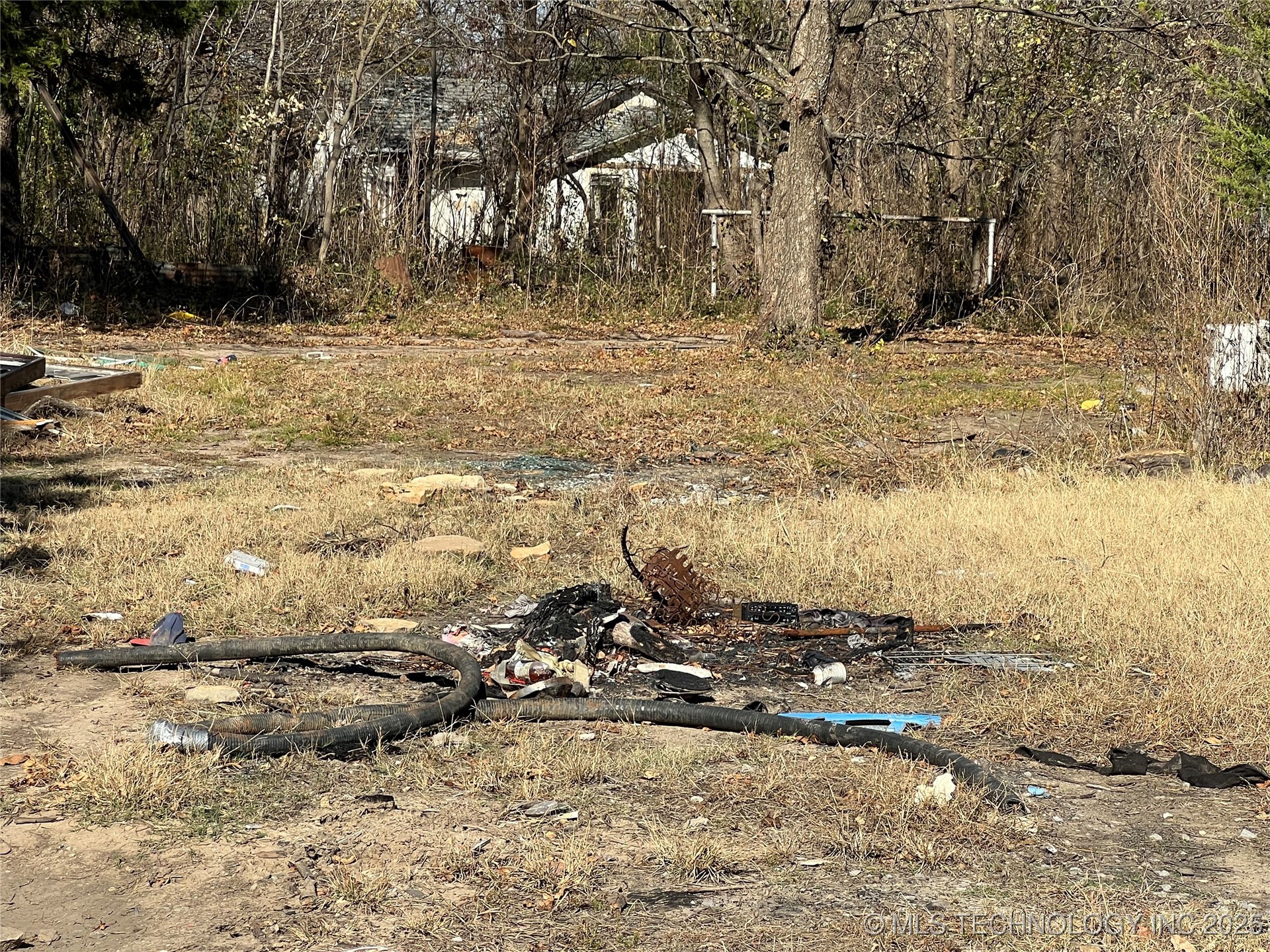 502 E 3rd Street E Property Photo 3