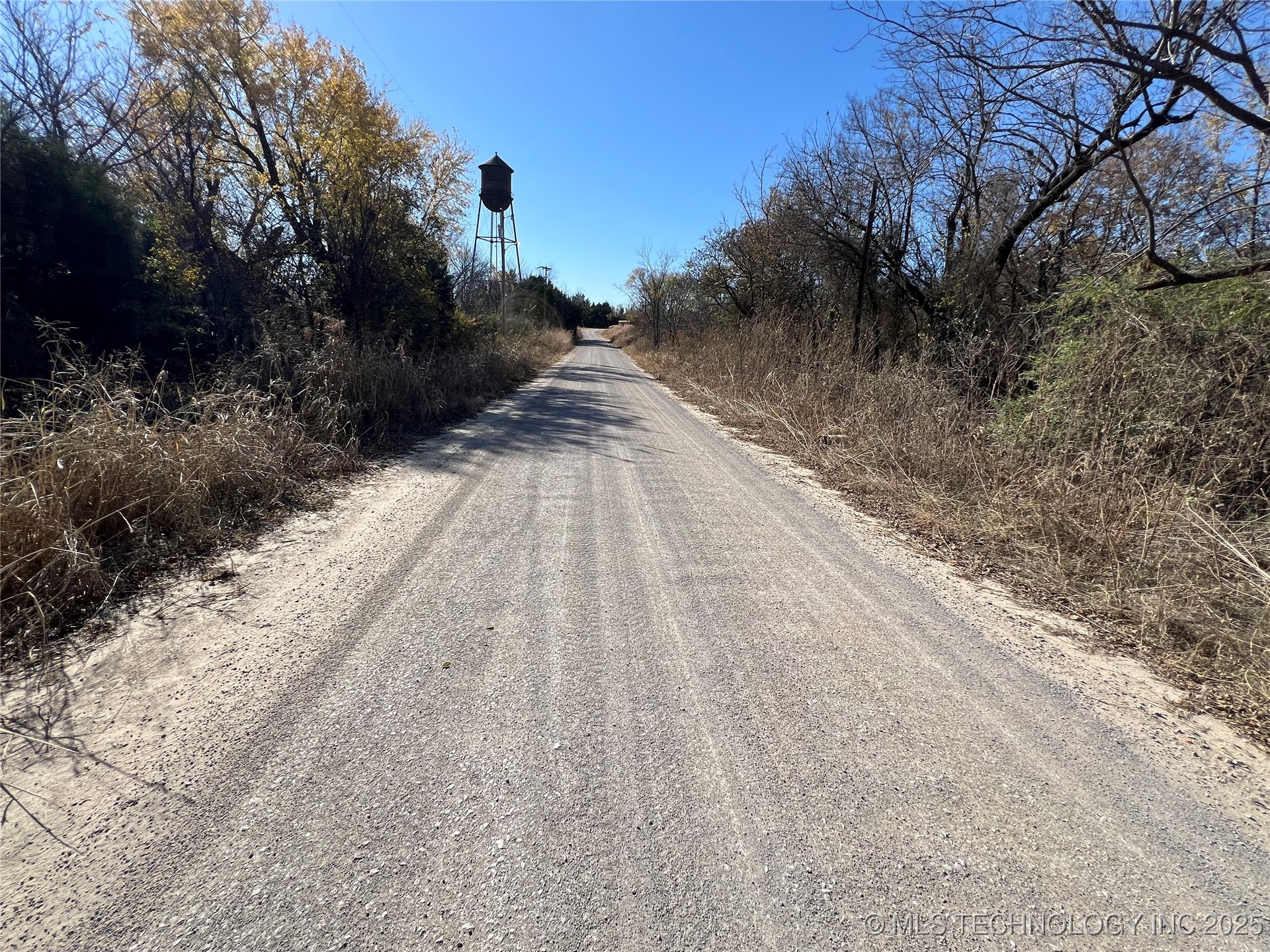 502 E 3rd Street E Property Photo 20