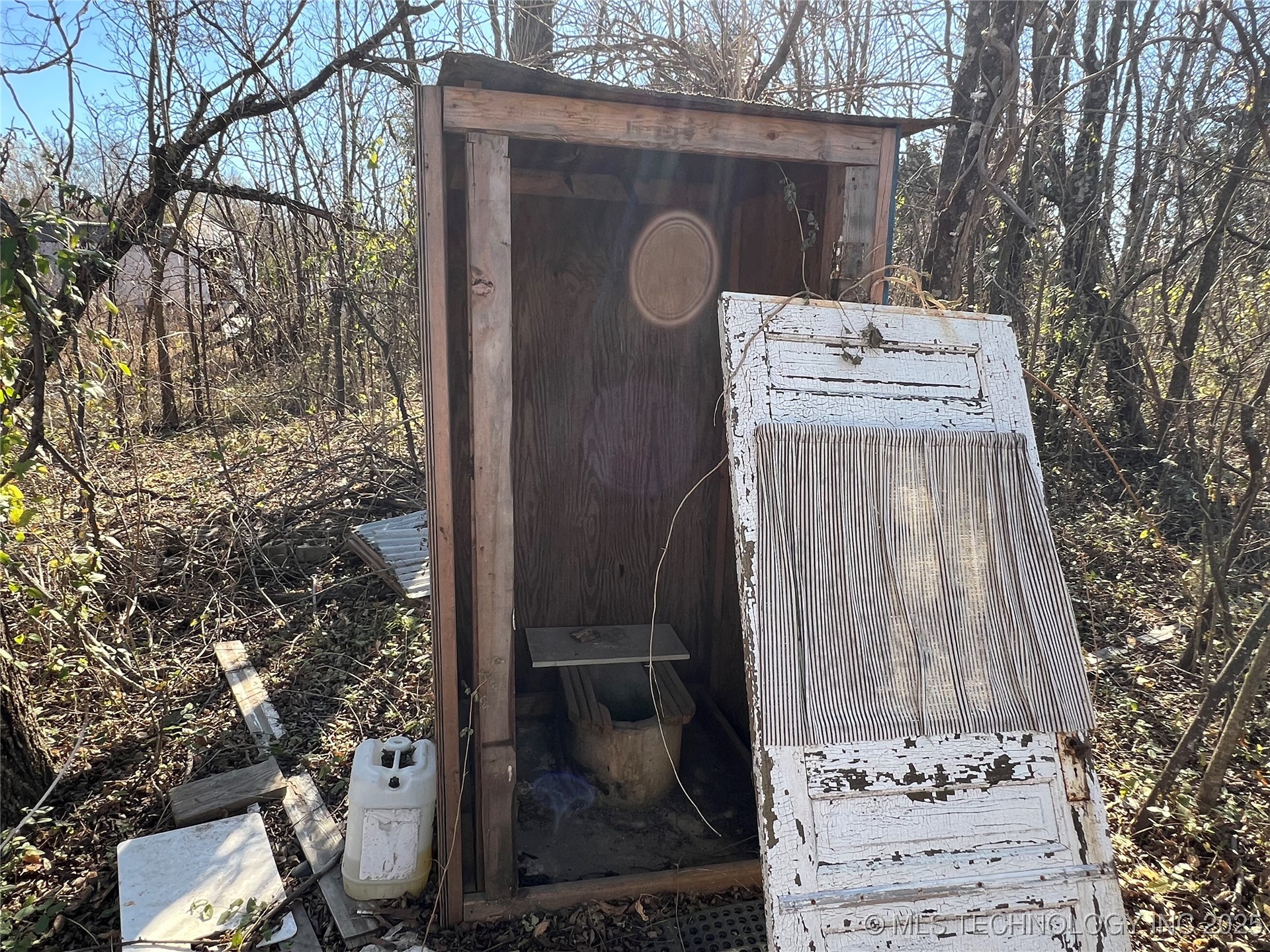 502 E 3rd Street E Property Photo 29