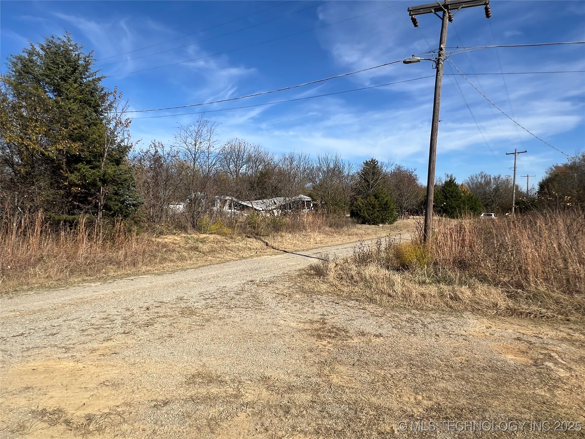 502 E 3rd Street E Property Photo 32