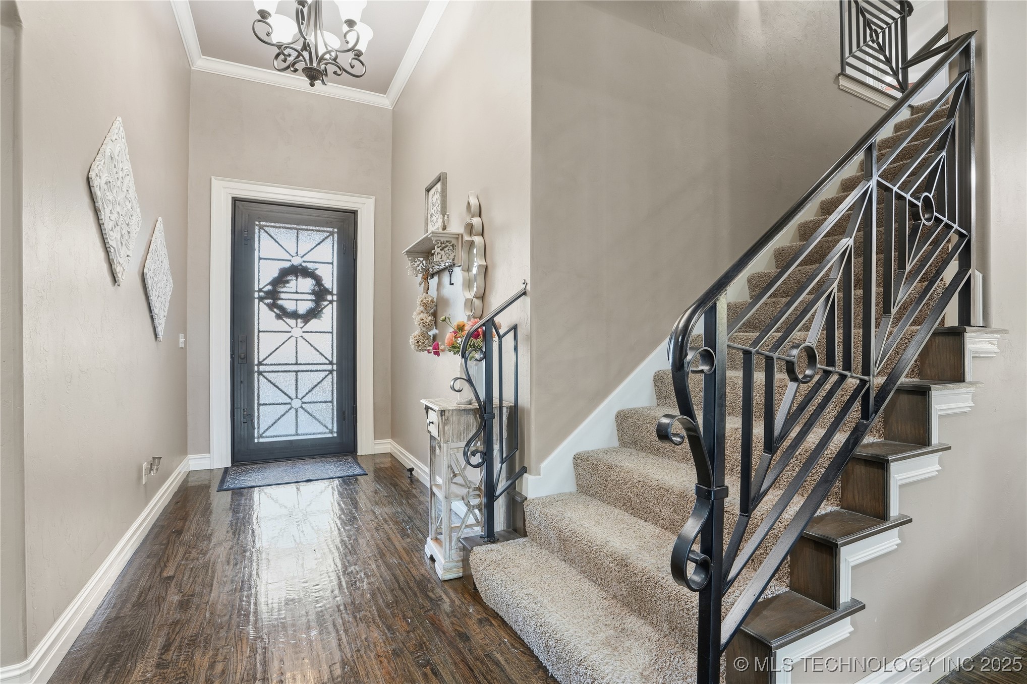 502 E 127th Place Property Photo 4