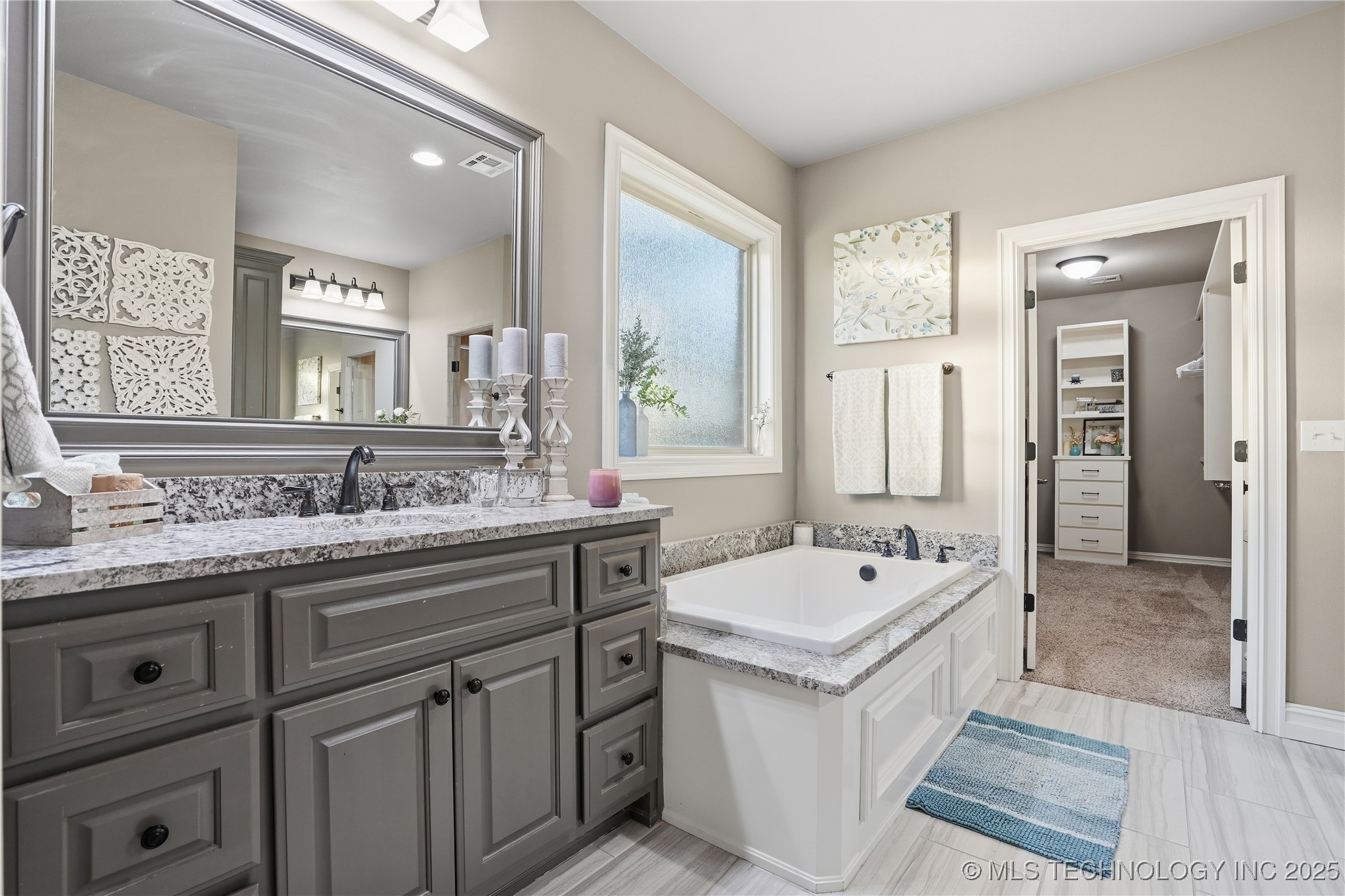 502 E 127th Place Property Photo 17