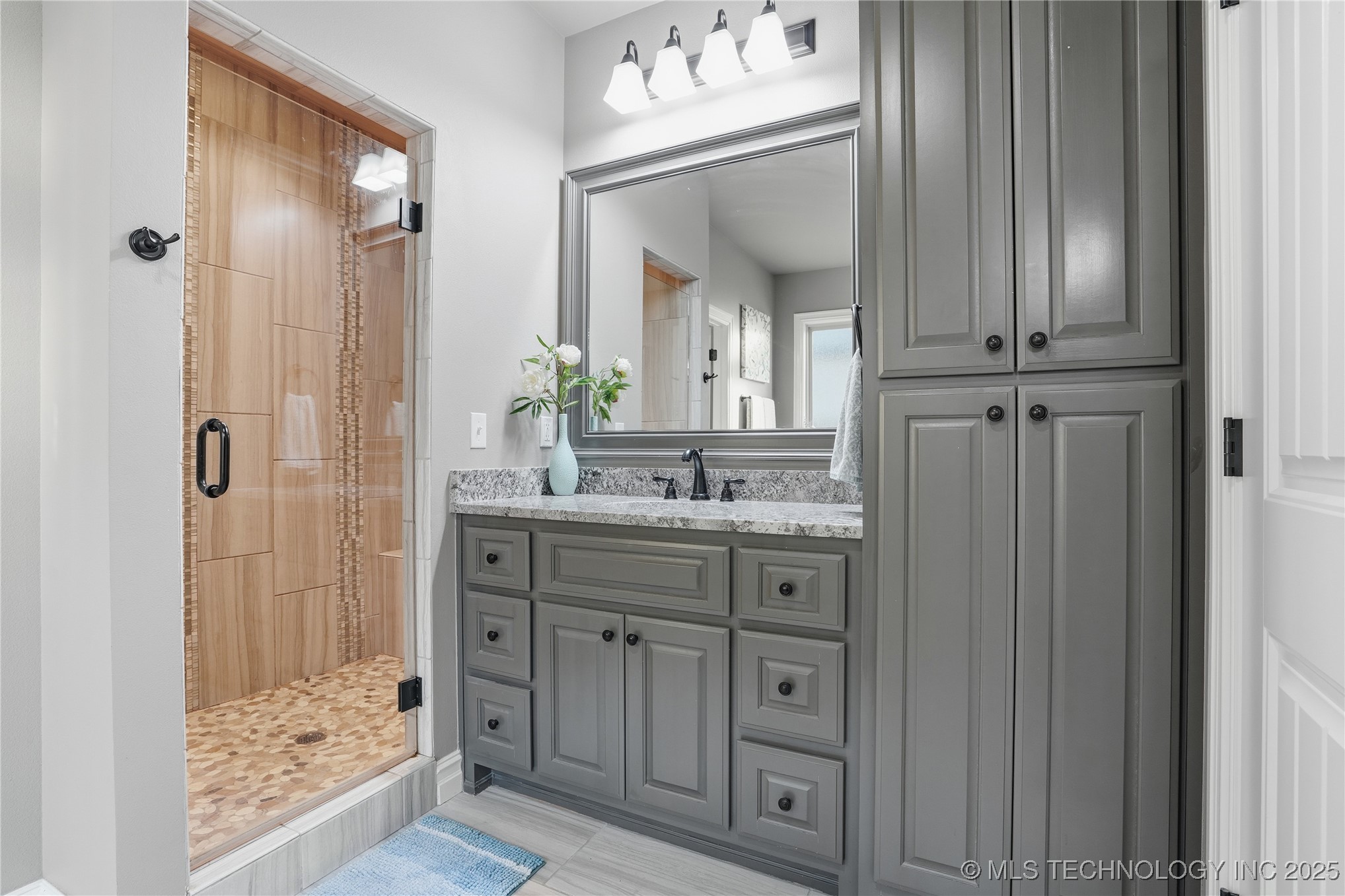 502 E 127th Place Property Photo 18