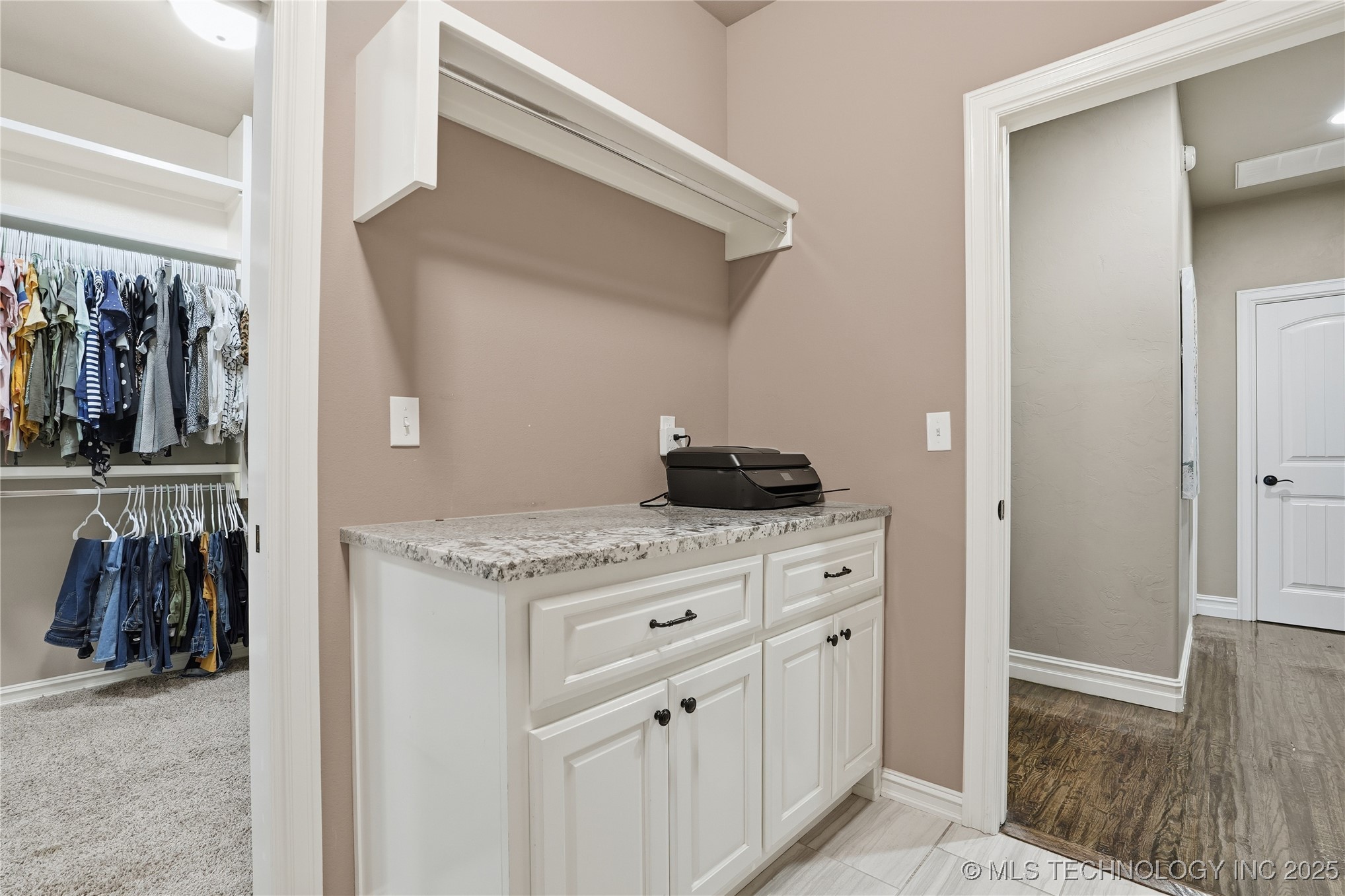 502 E 127th Place Property Photo 30