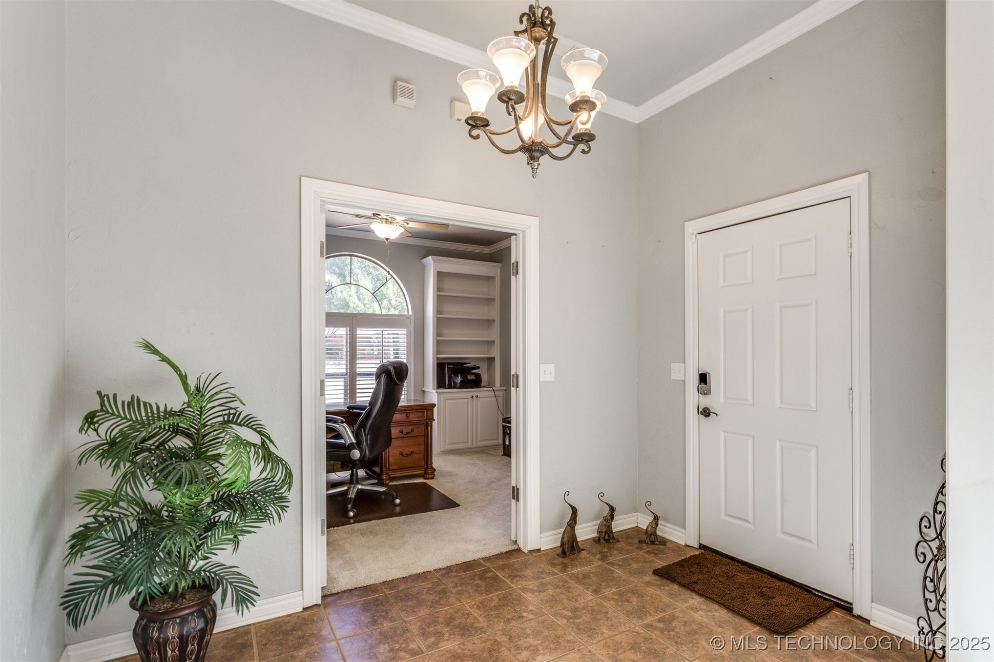 1262 Augusta Property Photo 14