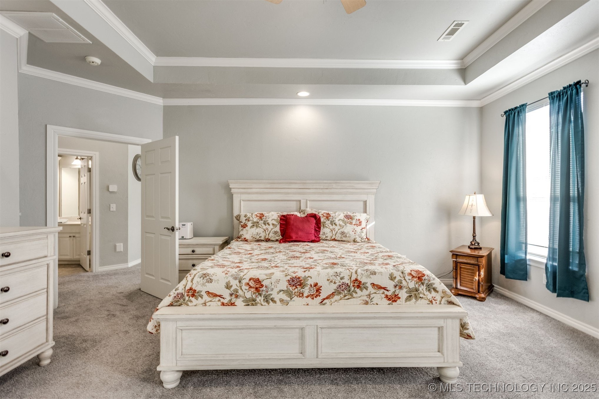 1262 Augusta Property Photo 16