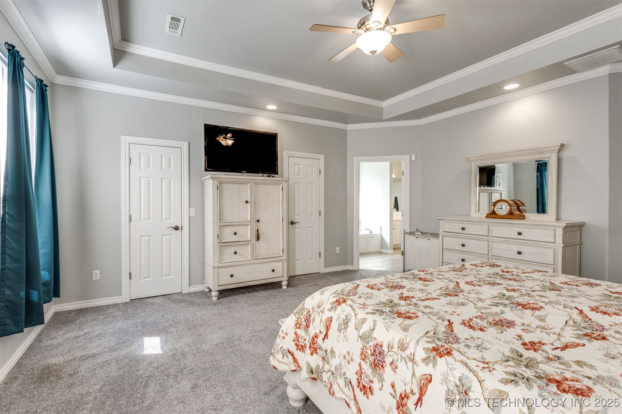 1262 Augusta Property Photo 17