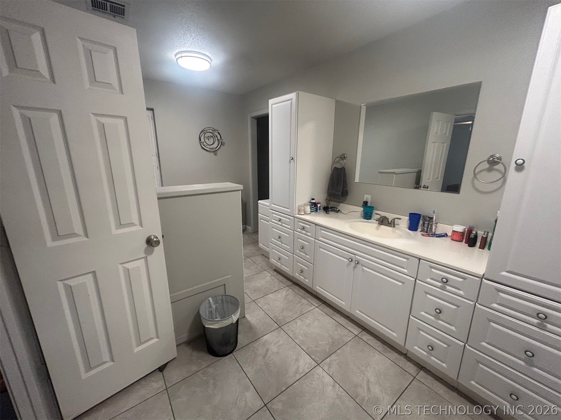 10302 S 237th East Avenue Property Photo 18