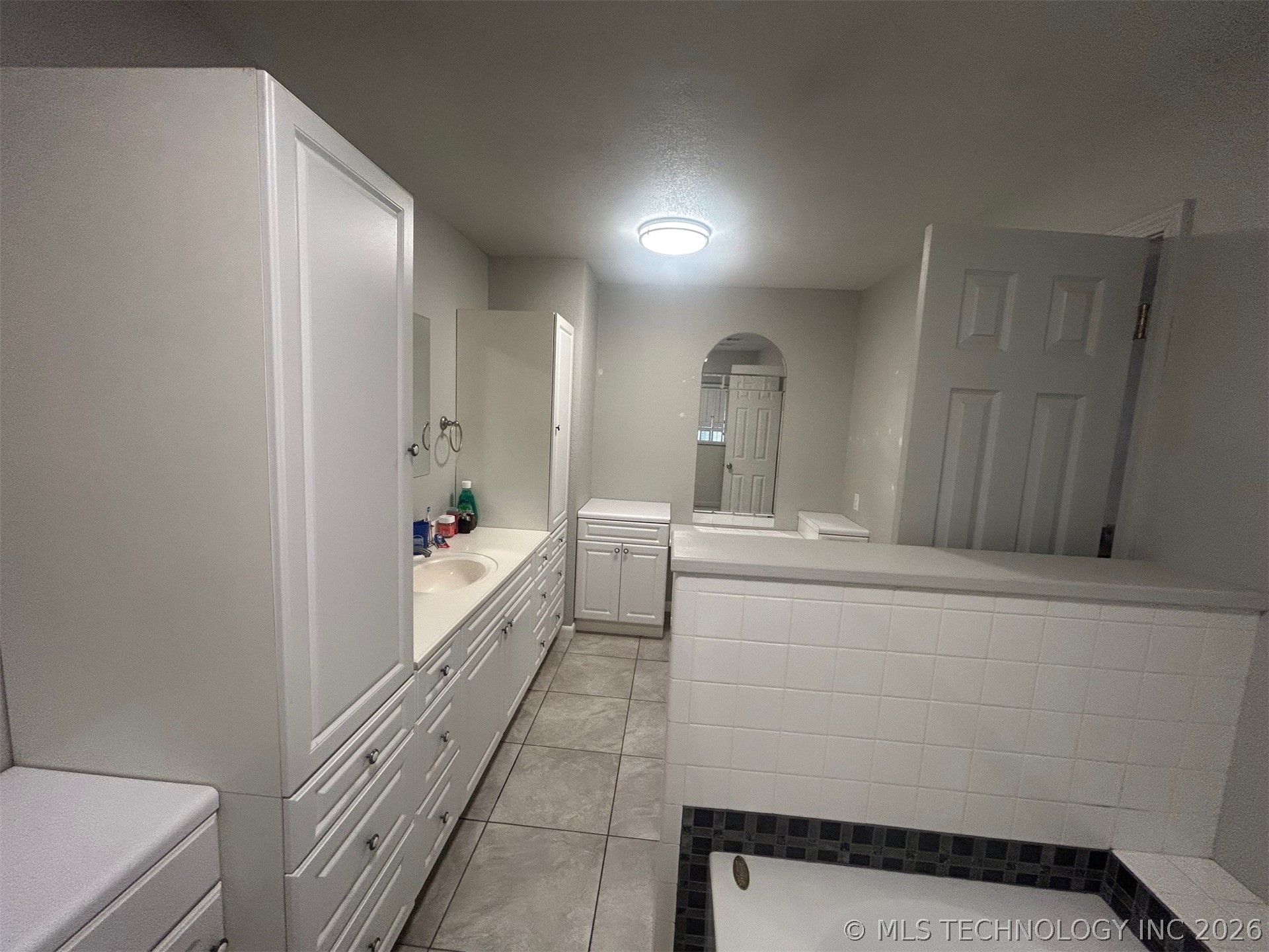 10302 S 237th East Avenue Property Photo 19