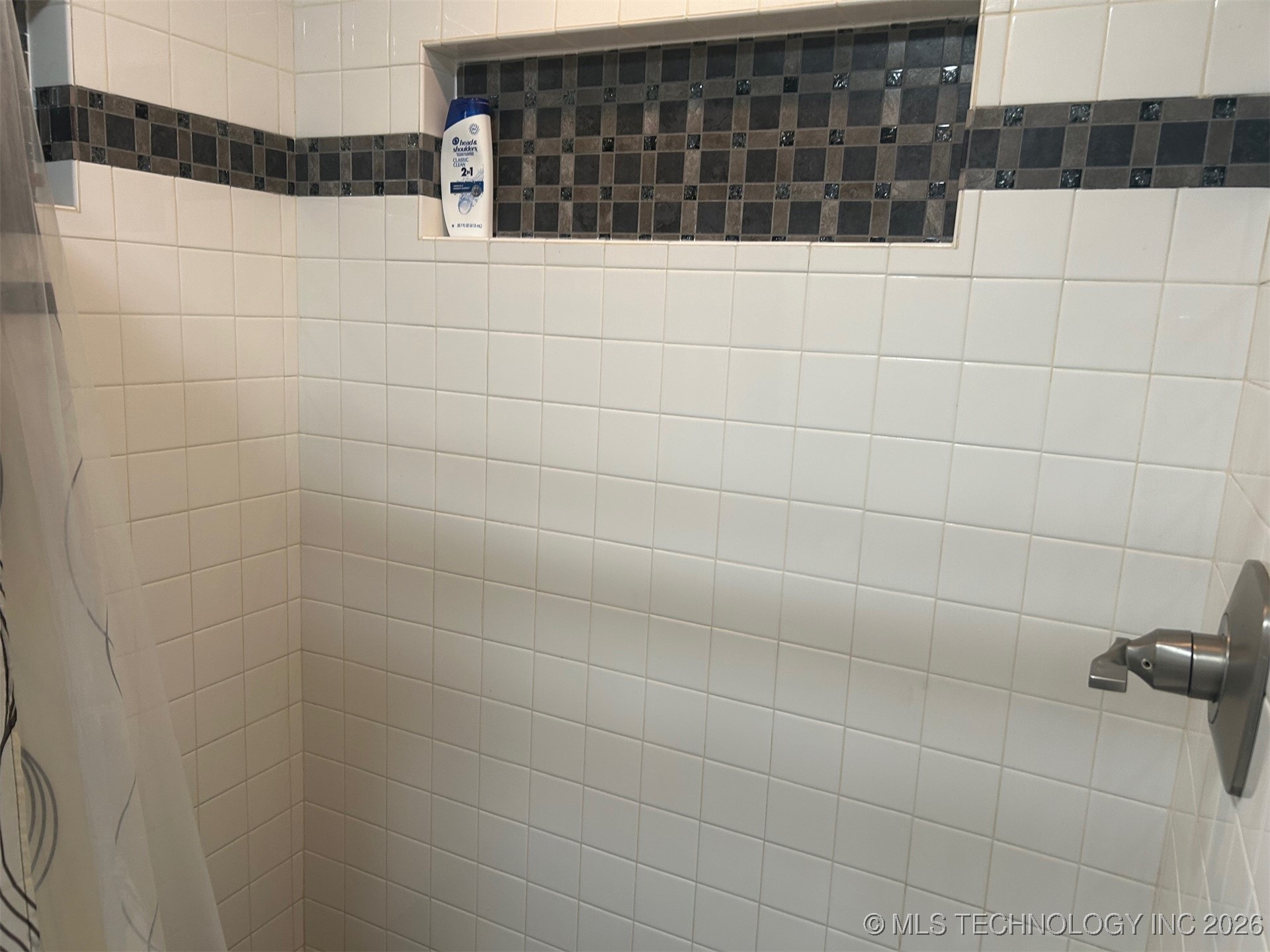 10302 S 237th East Avenue Property Photo 21