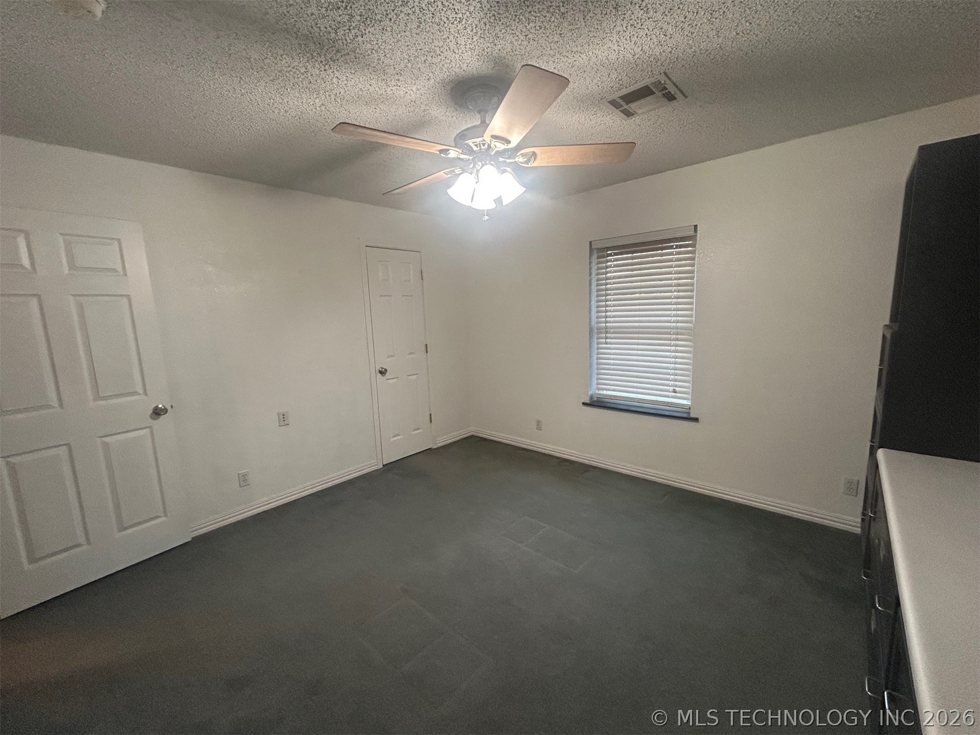 10302 S 237th East Avenue Property Photo 24