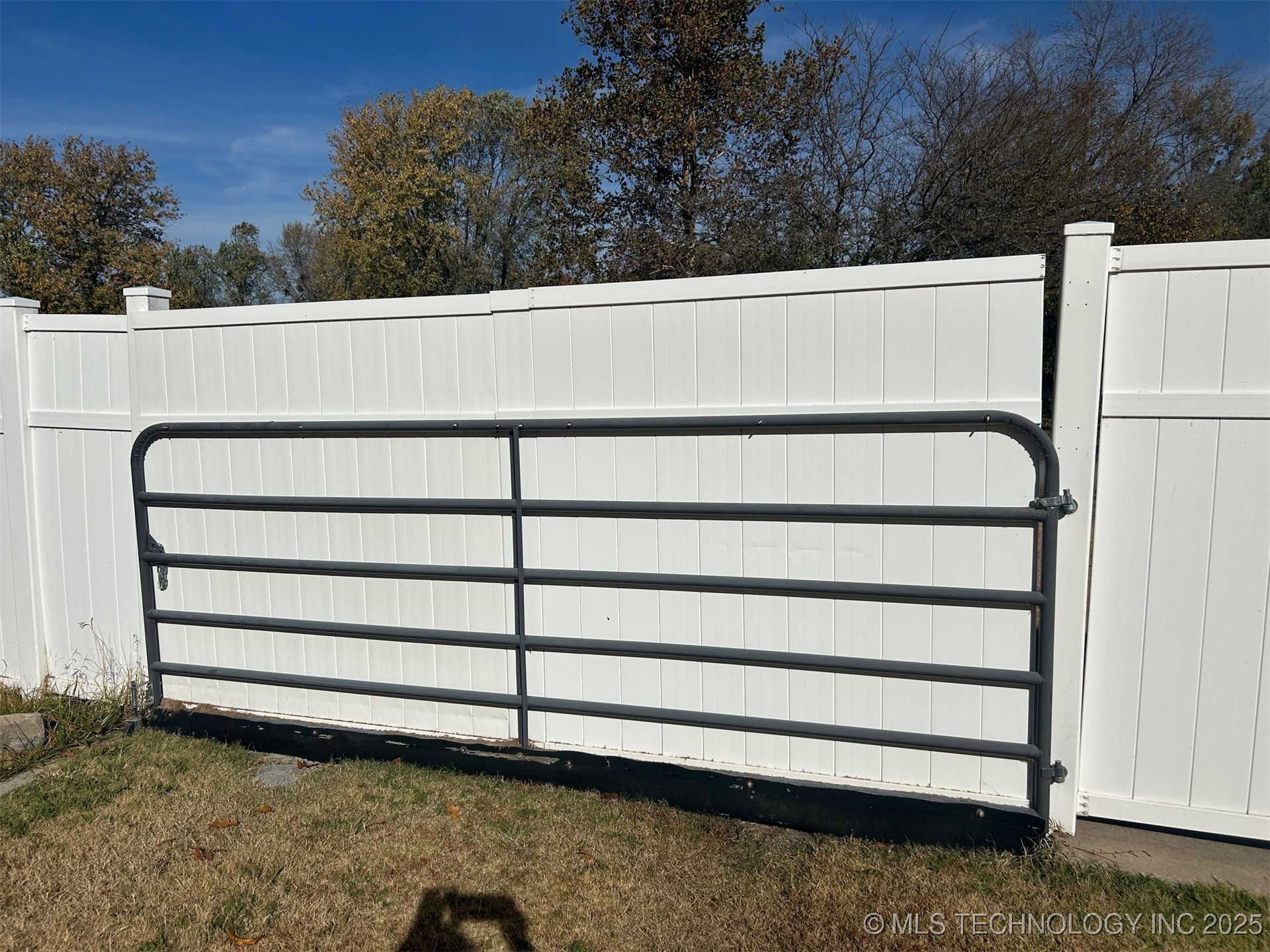 10302 S 237th East Avenue Property Photo 41