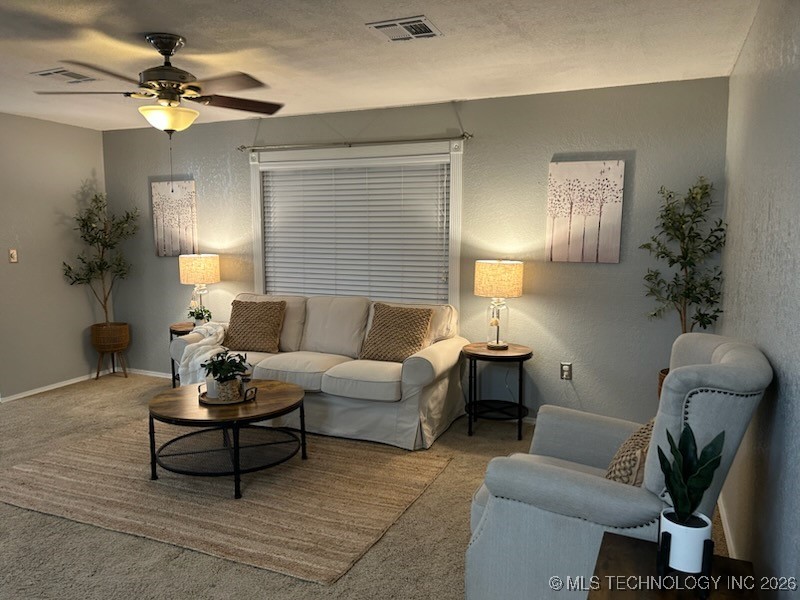 3133 Cardinal Drive Property Photo 4