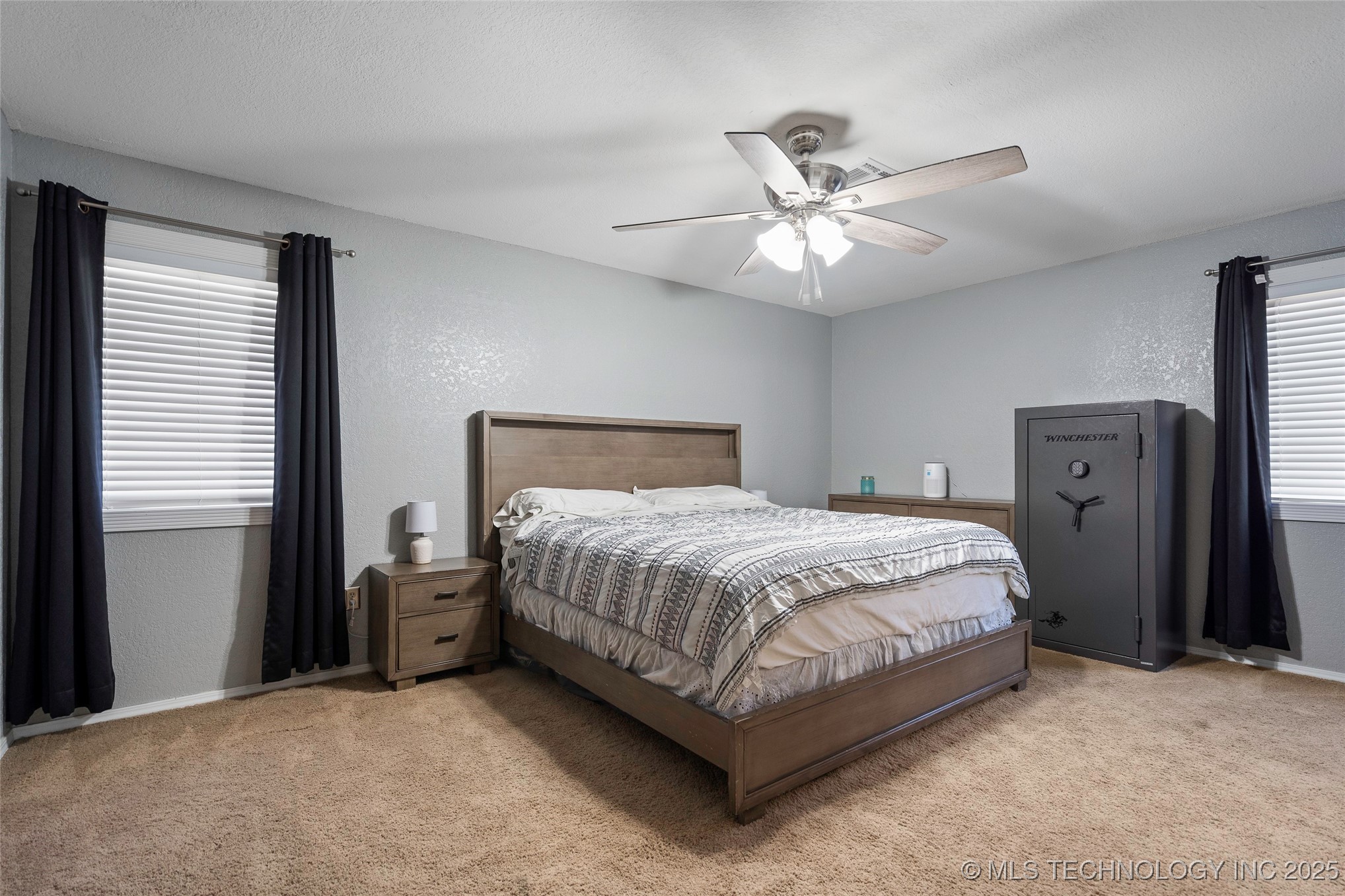 3133 Cardinal Drive Property Photo 13