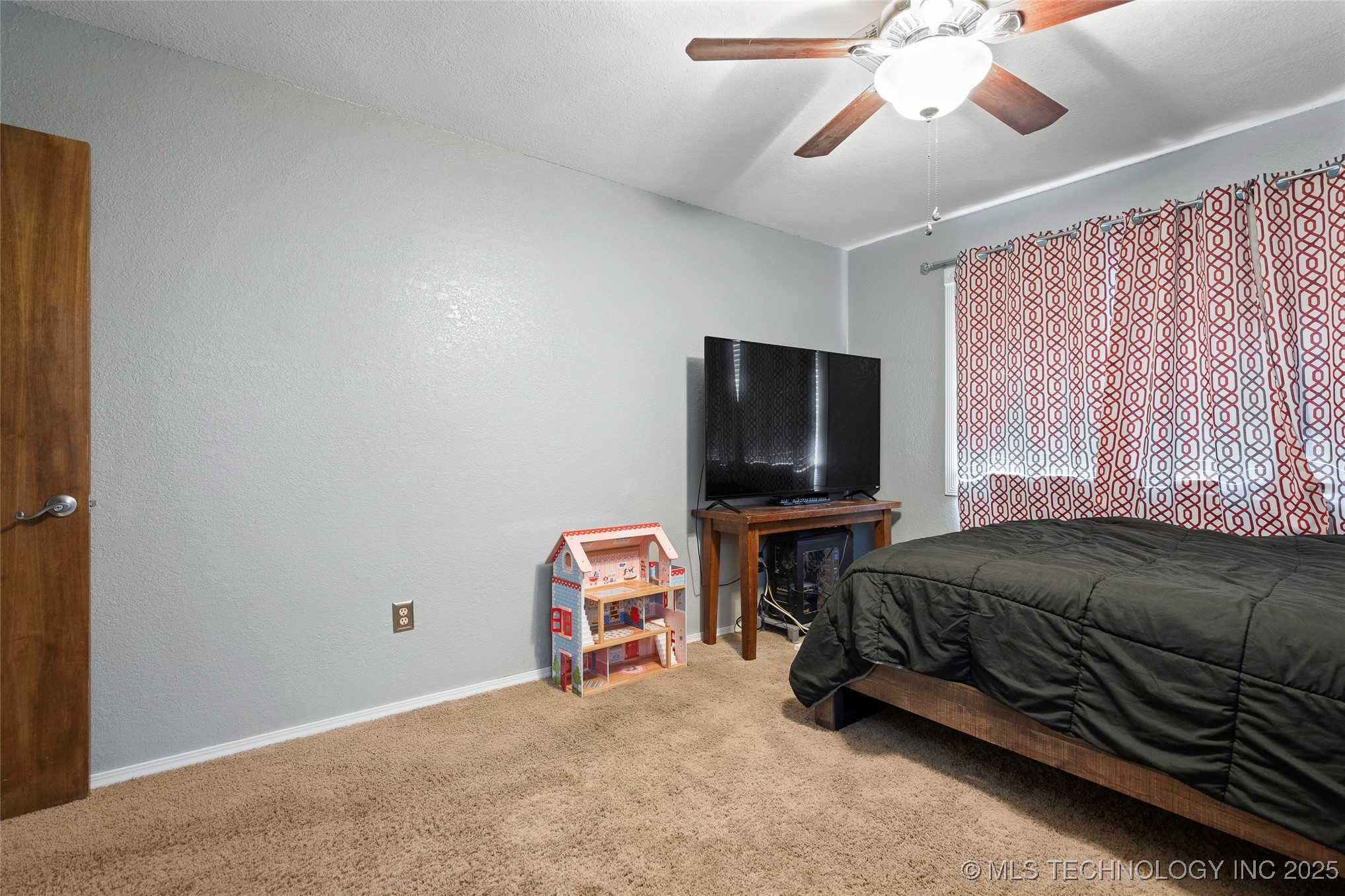 3133 Cardinal Drive Property Photo 23