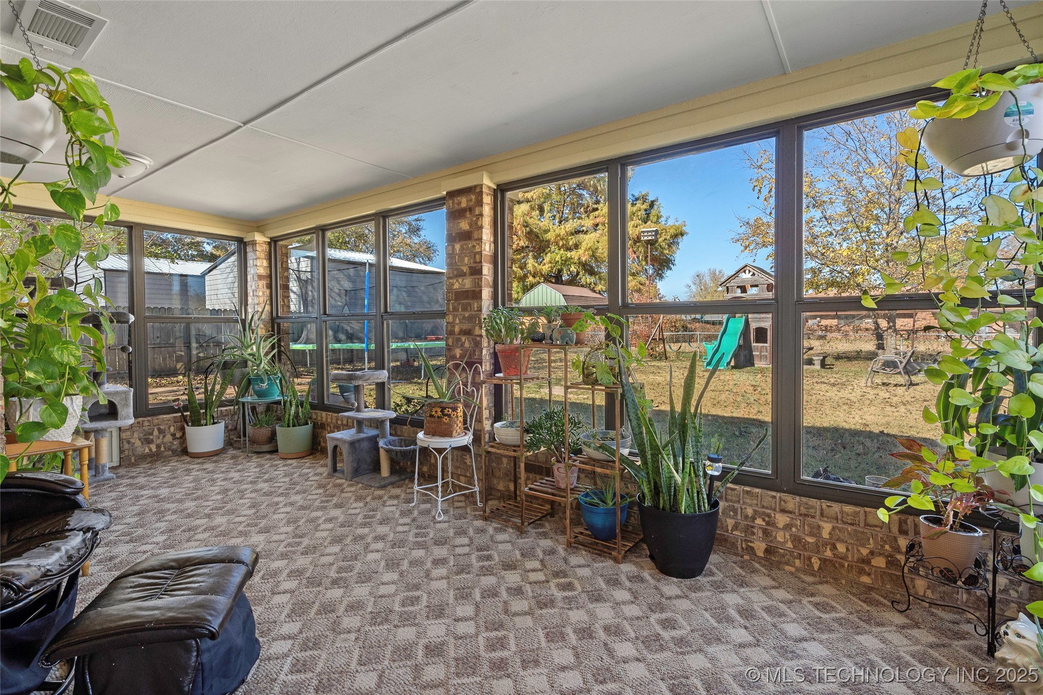 3133 Cardinal Drive Property Photo 25