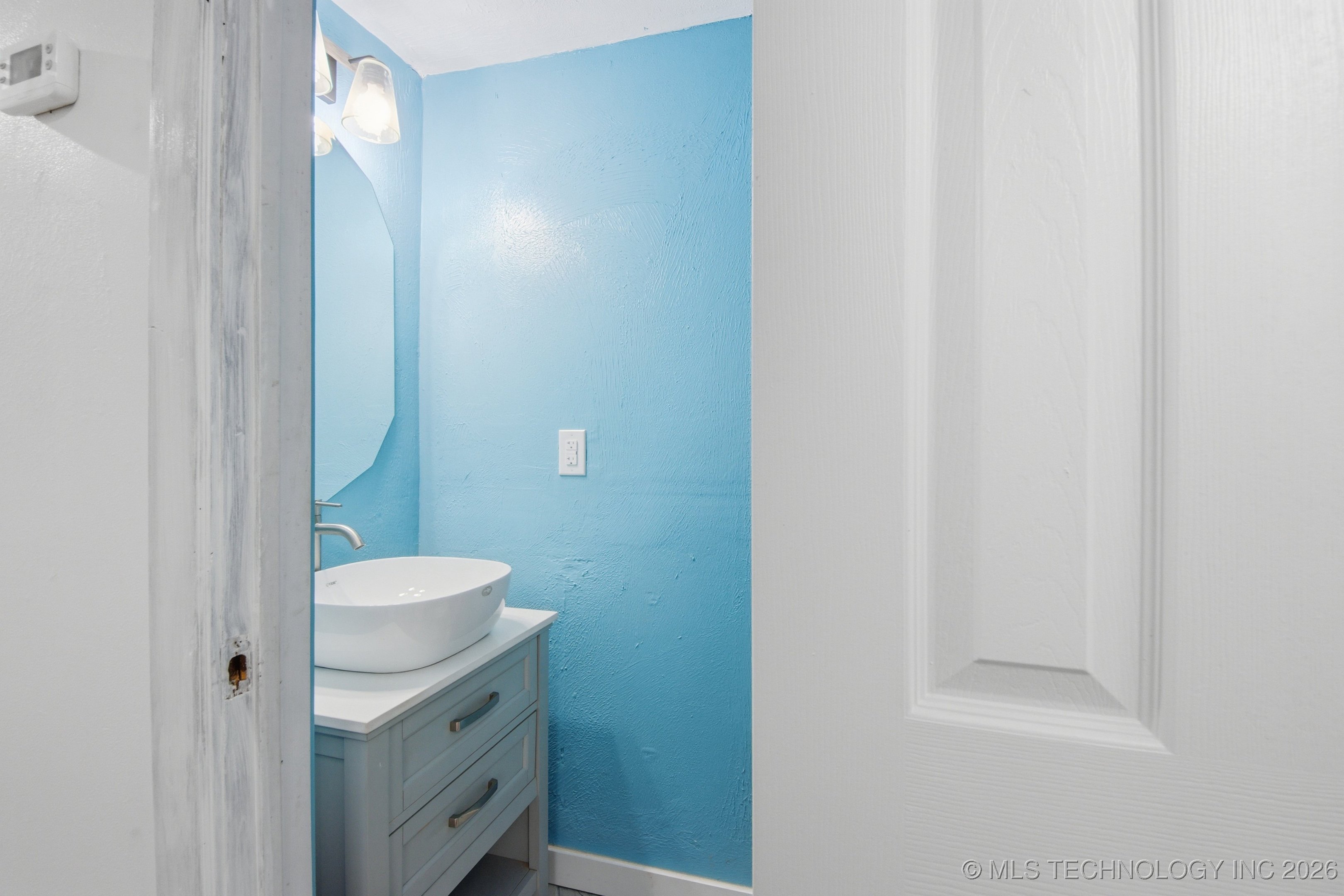 316 W 4th Street Property Photo 6