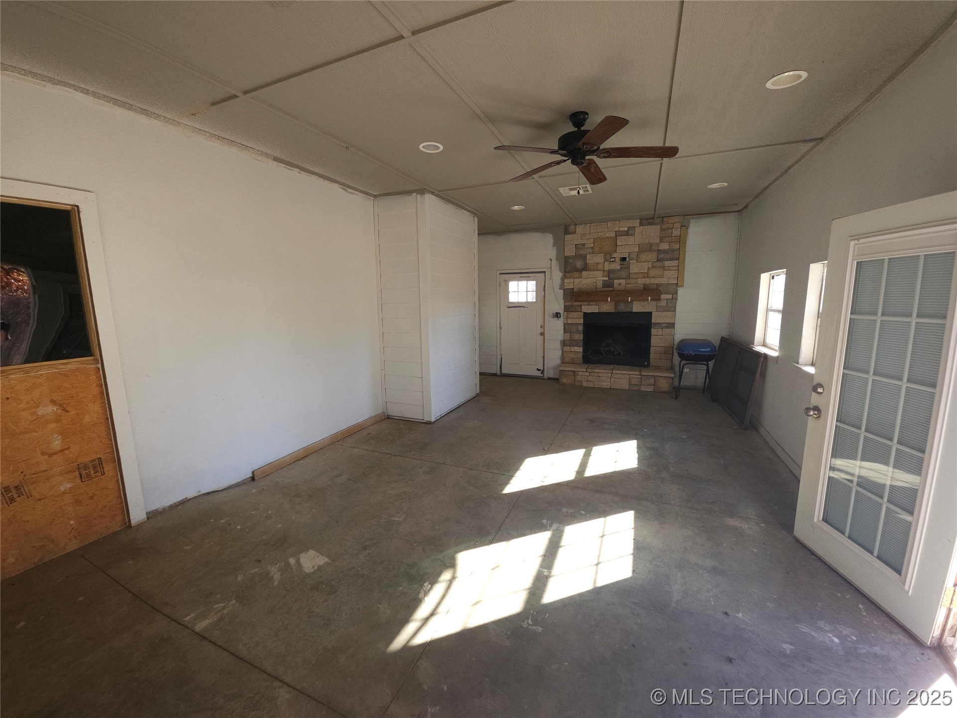 6650 S 369th Avenue W Property Photo 16