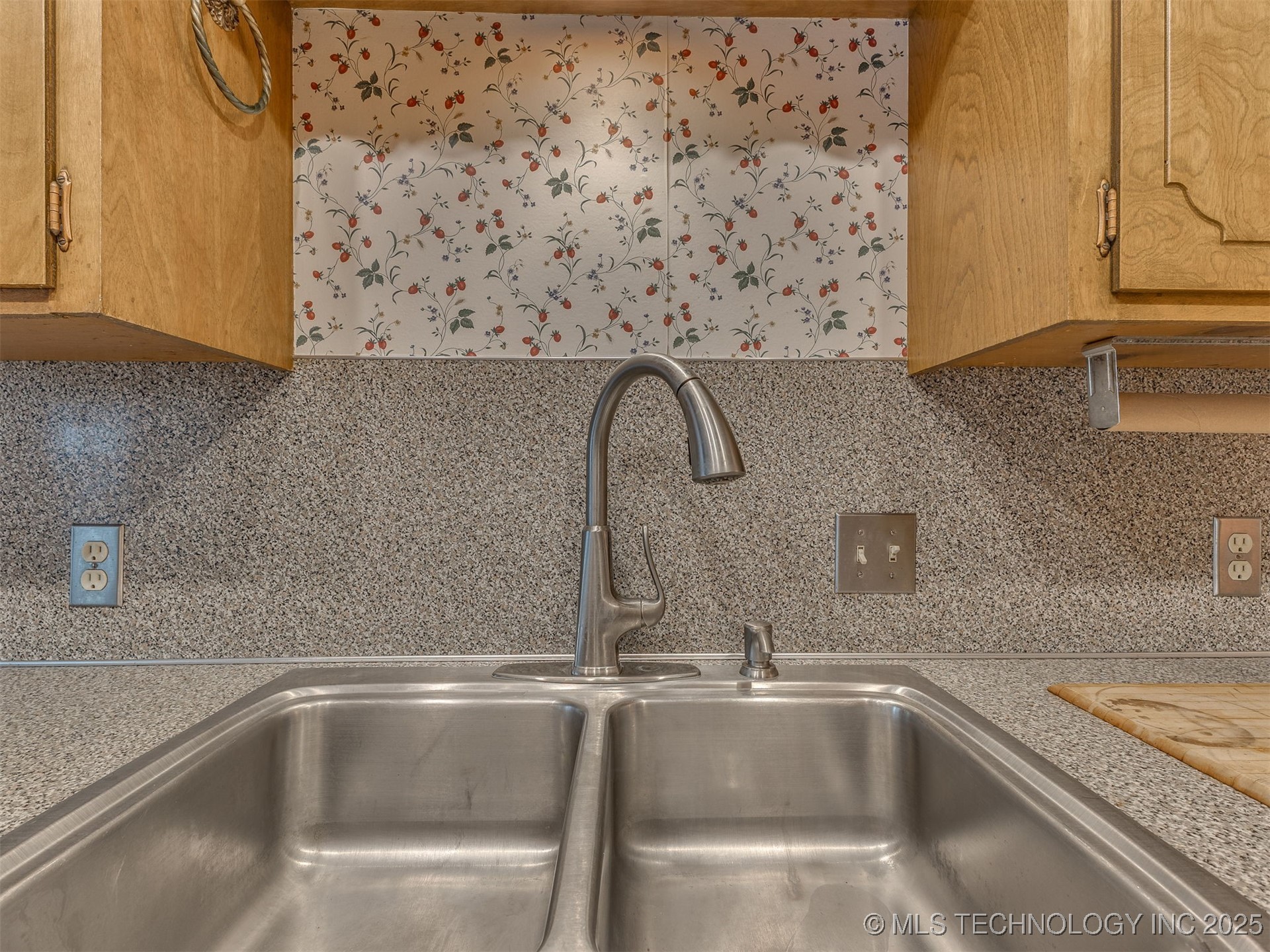 7508 E 53rd Street Property Photo 19