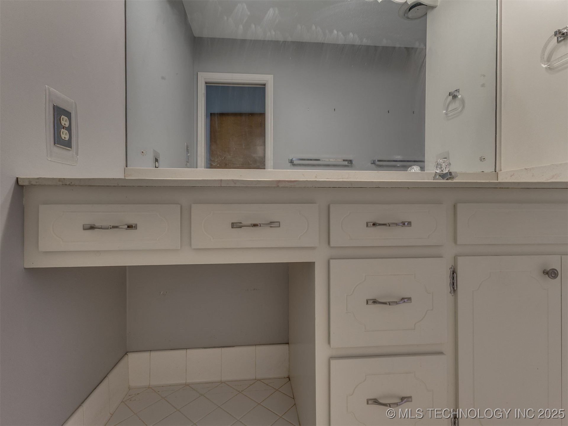 7508 E 53rd Street Property Photo 43